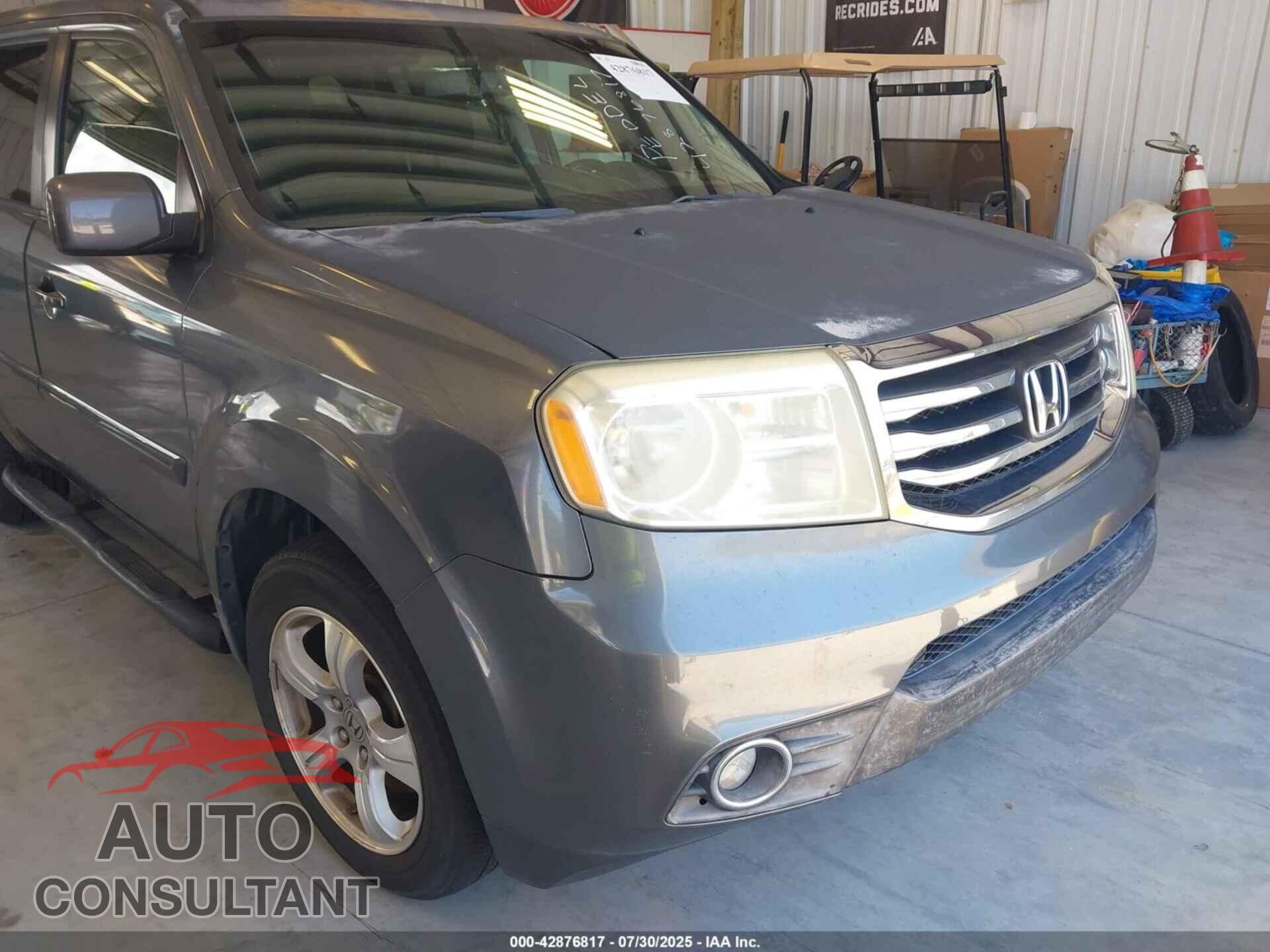 HONDA PILOT 2013 - 5FNYF3H5XDB010836