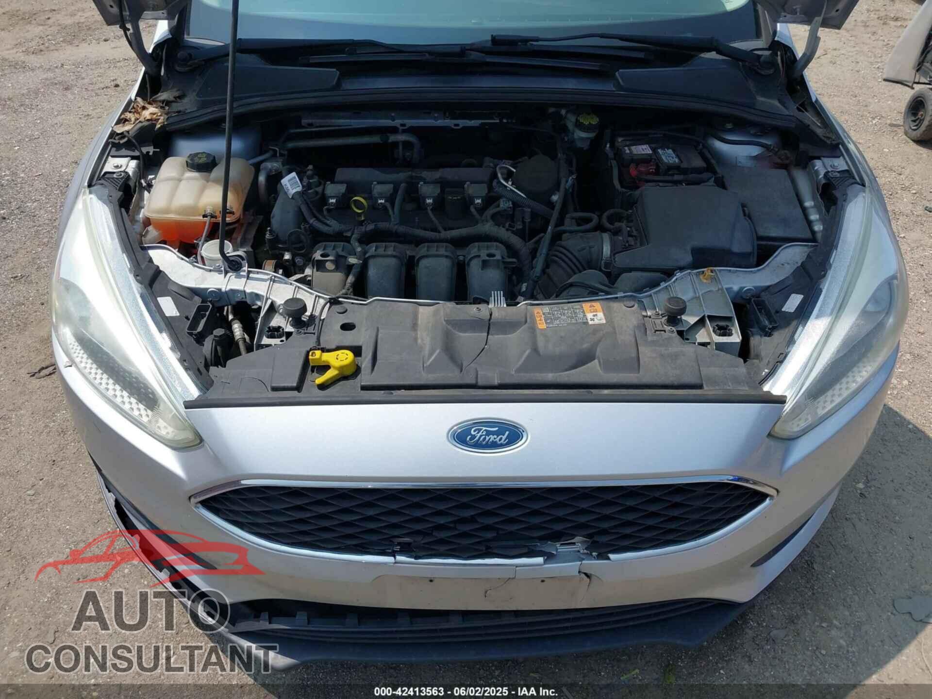 FORD FOCUS 2015 - 1FADP3F2XFL340065