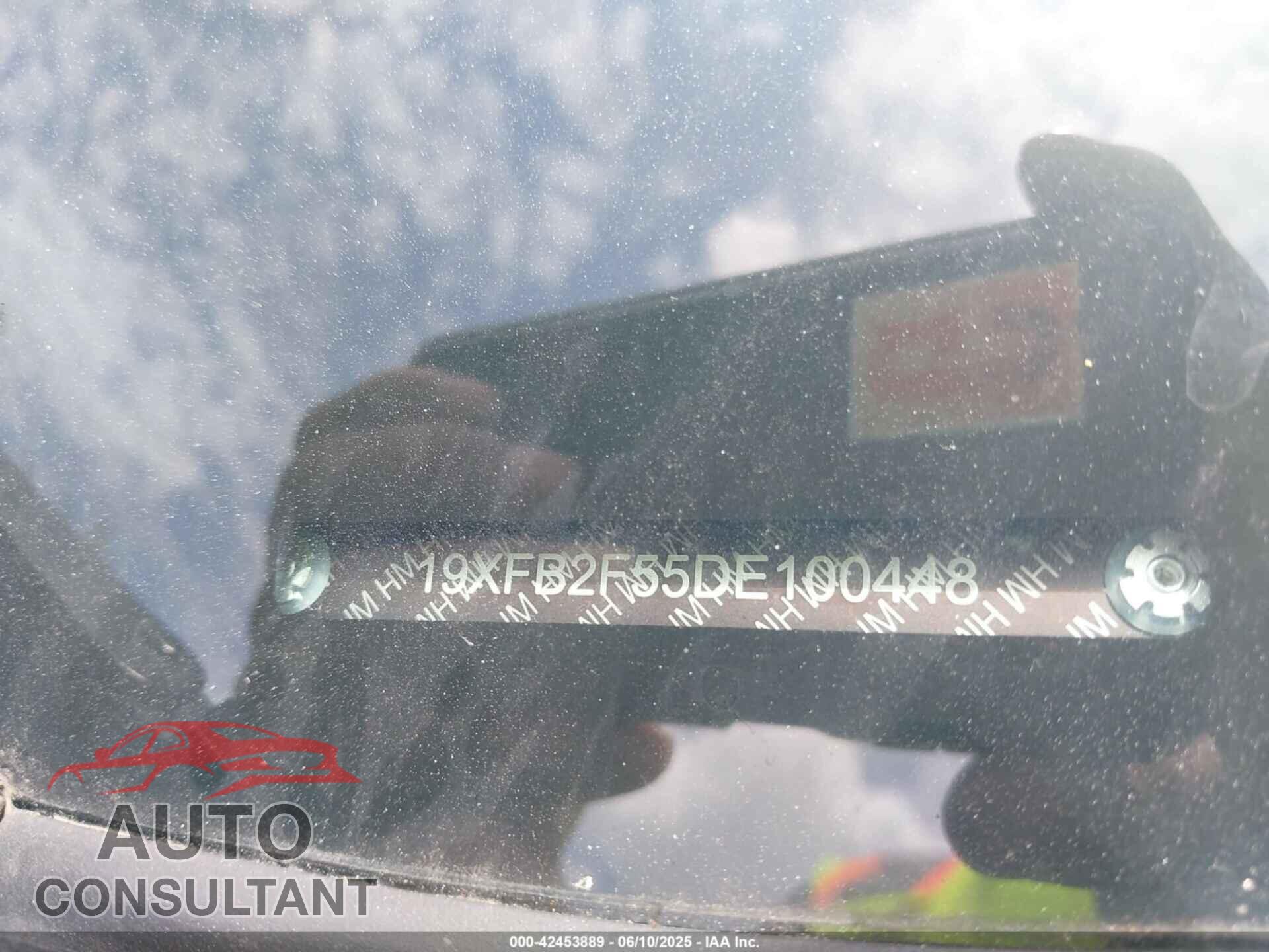 HONDA CIVIC 2013 - 19XFB2F55DE100448