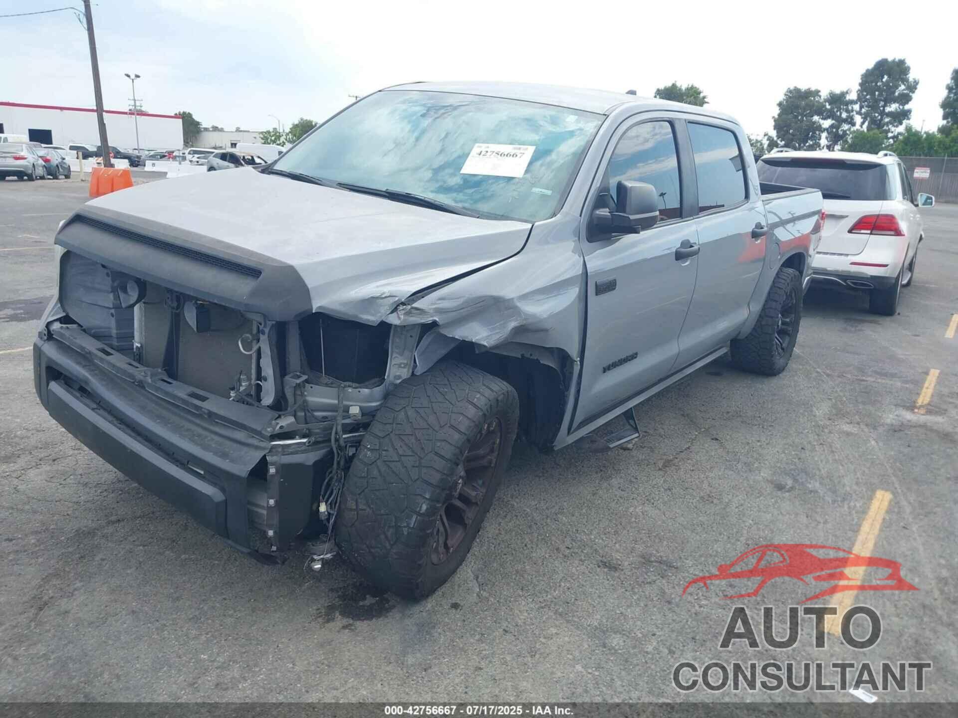 TOYOTA TUNDRA 2020 - 5TFEY5F15LX257663