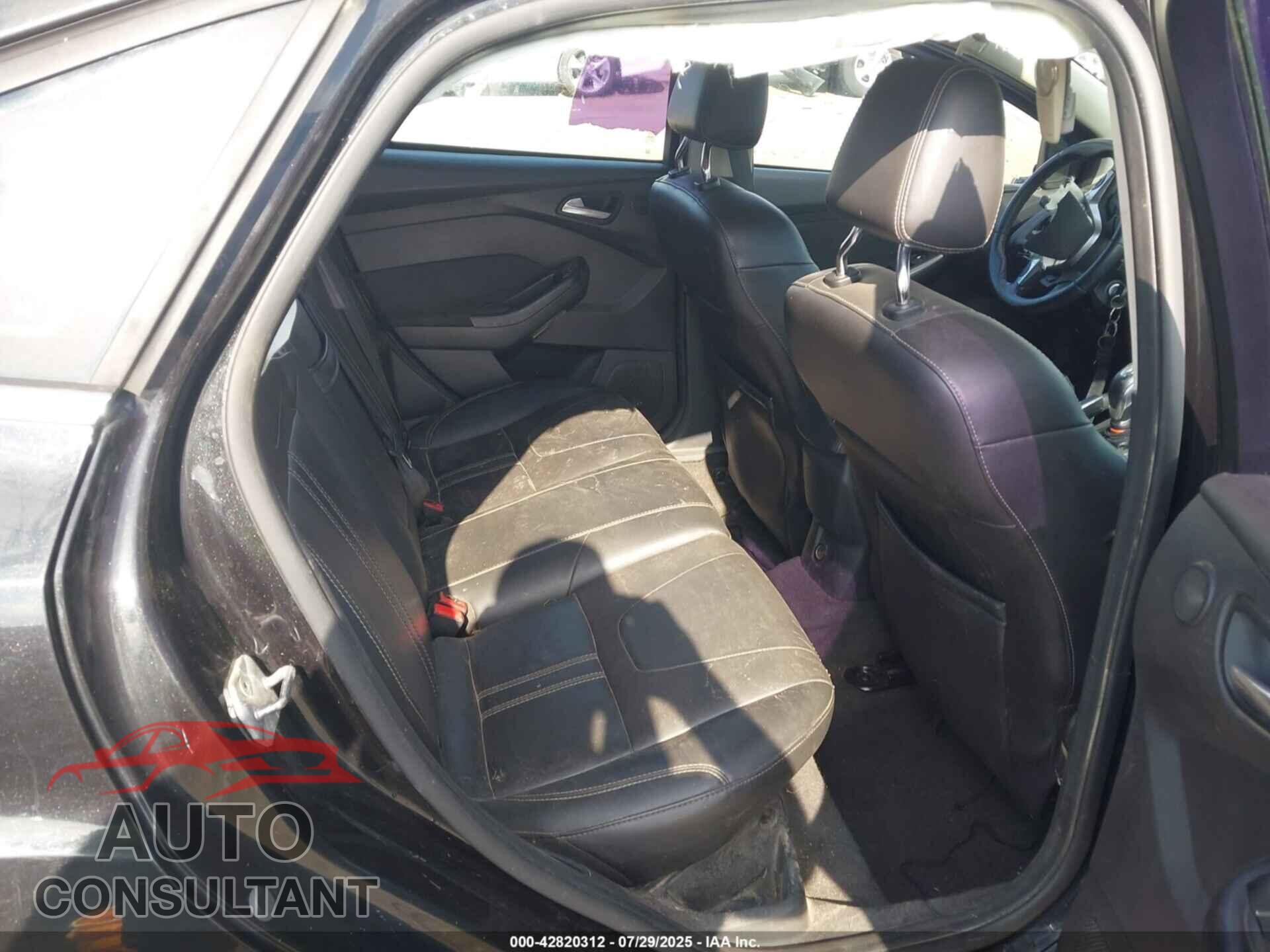 FORD FOCUS 2012 - 1FAHP3H25CL329792