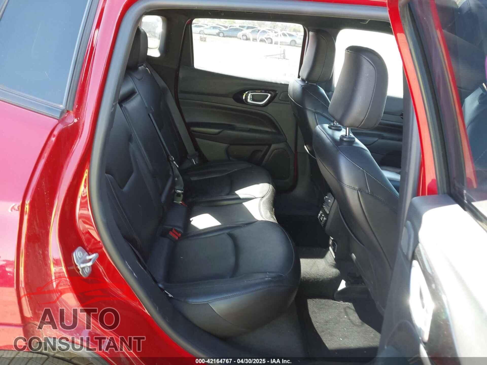 JEEP COMPASS 2022 - 3C4NJDCB9NT192035