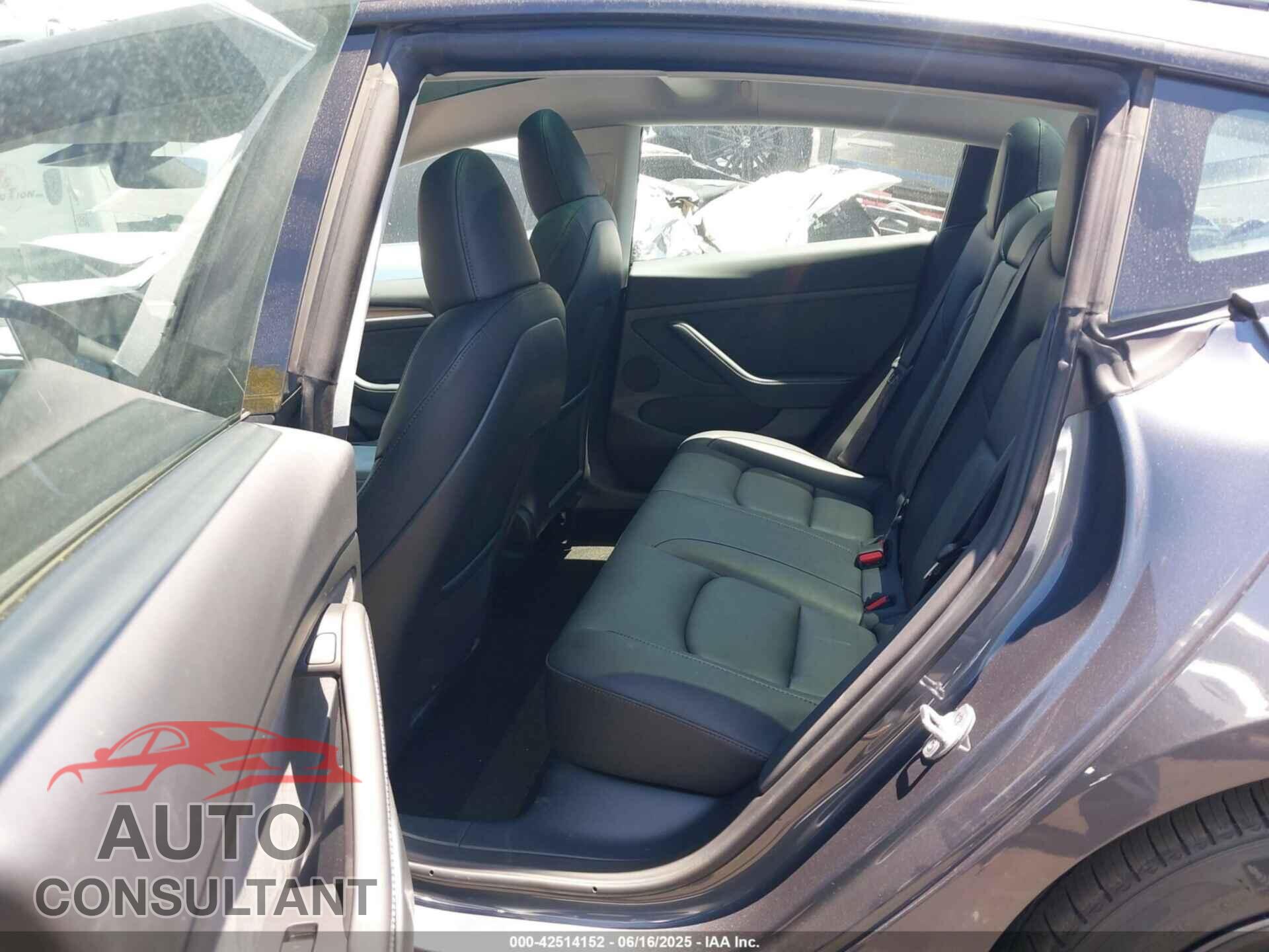 TESLA MODEL 3 2023 - 5YJ3E1EA6PF709680