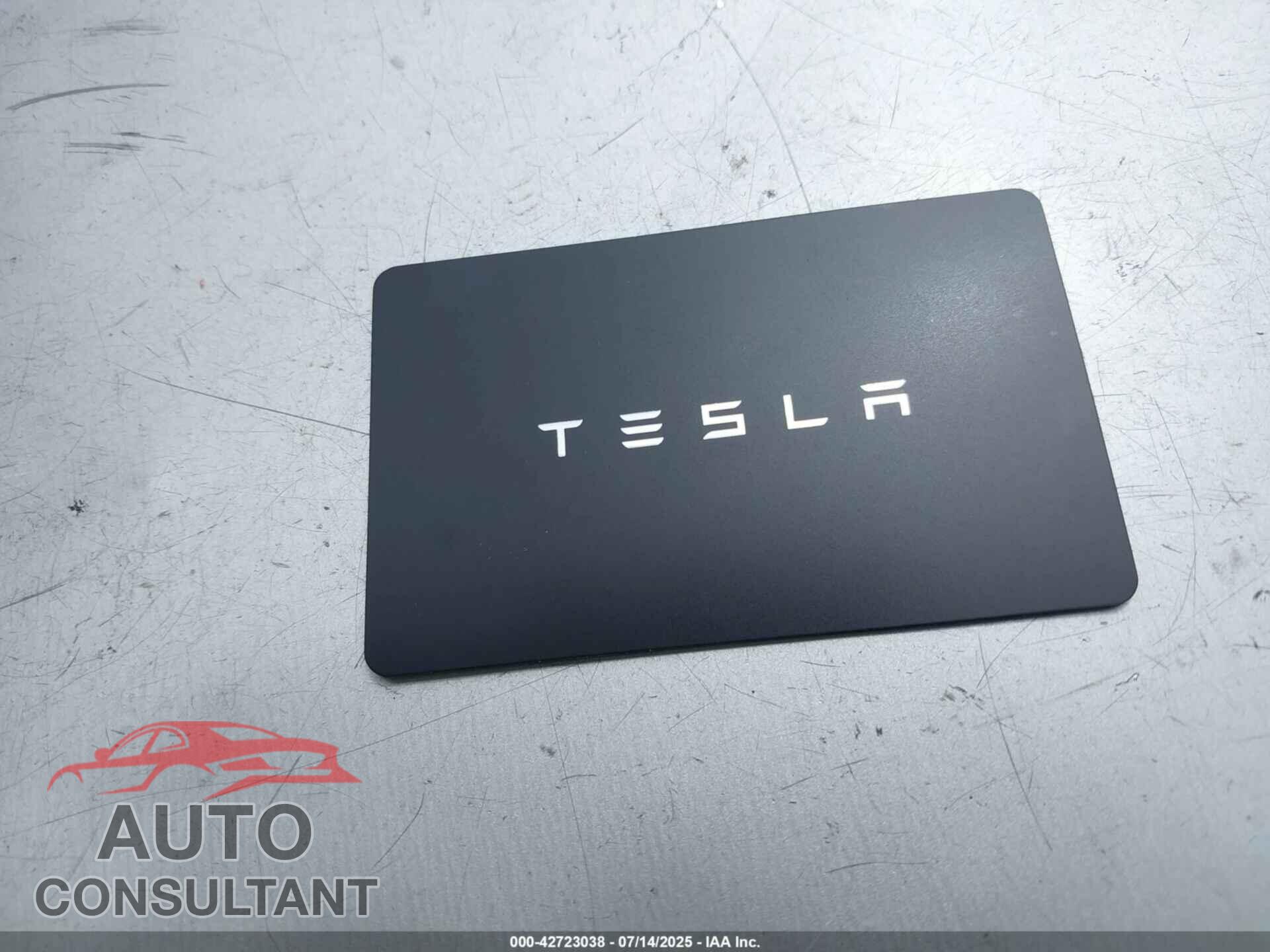 TESLA MODEL 3 2024 - 5YJ3E1EA7RF752606