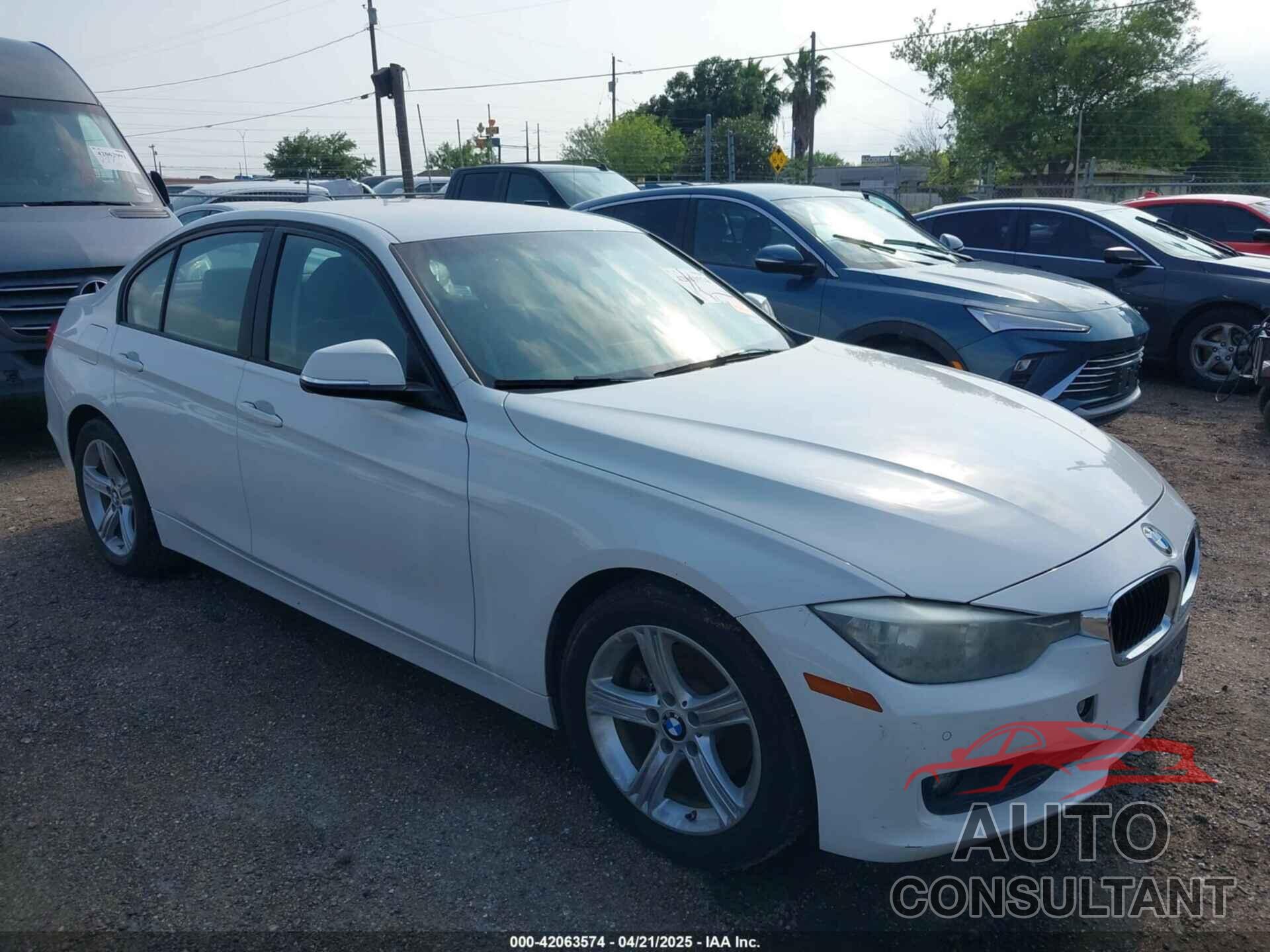 BMW 320I 2015 - WBA3B1G5XFNT05903