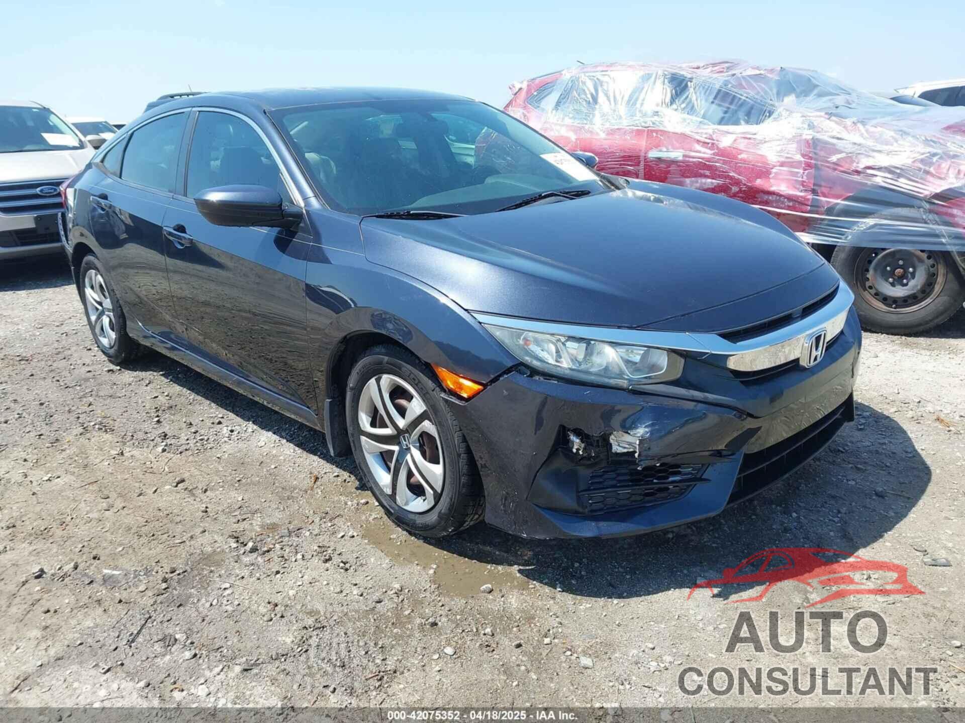 HONDA CIVIC 2018 - 2HGFC2F50JH597875