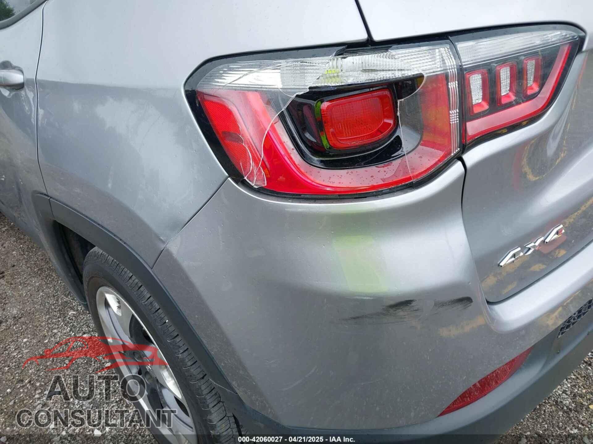 JEEP COMPASS 2018 - 3C4NJDCBXJT365801