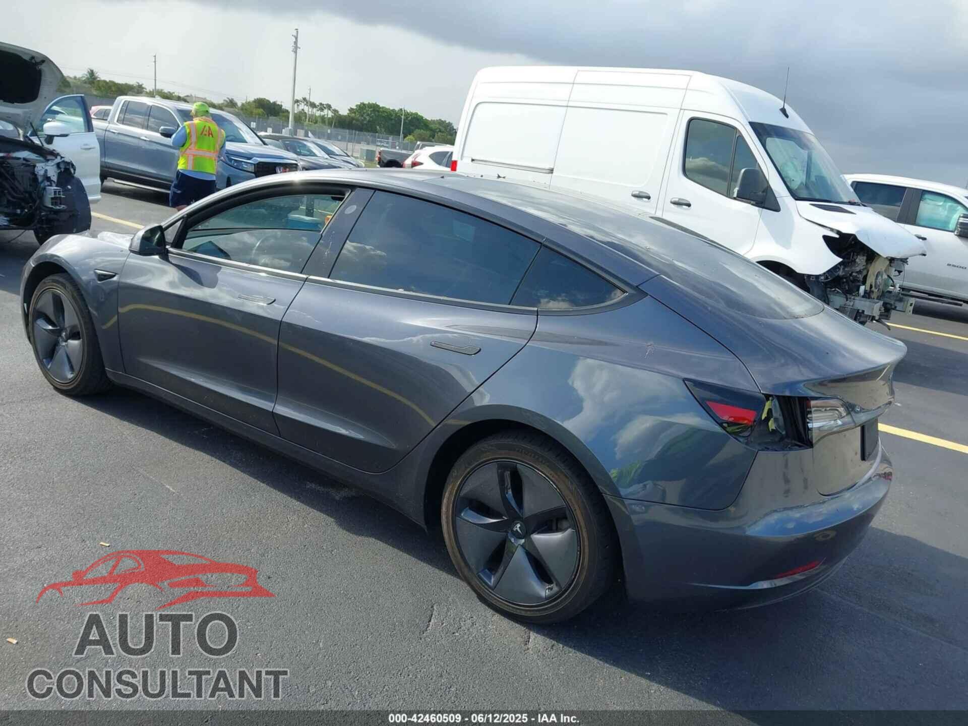 TESLA MODEL 3 2019 - 5YJ3E1EA7KF298301