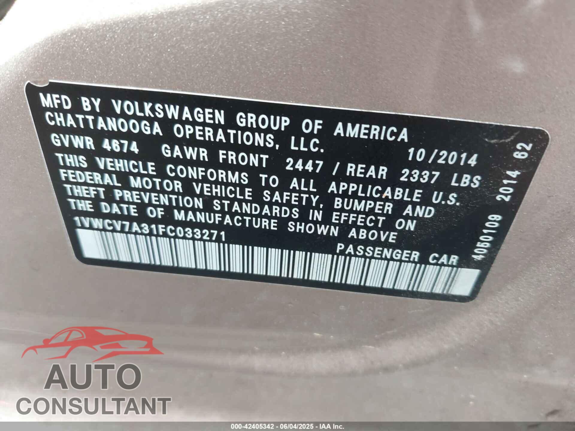 VOLKSWAGEN PASSAT 2015 - 1VWCV7A31FC033271