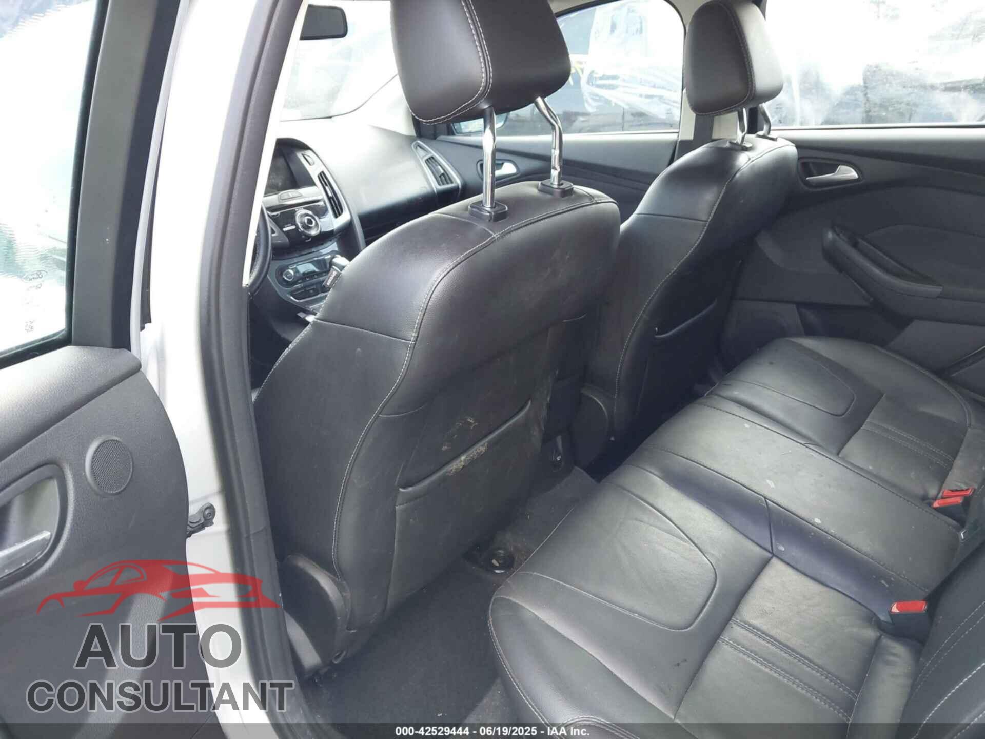 FORD FOCUS 2012 - 1FAHP3N2XCL293294