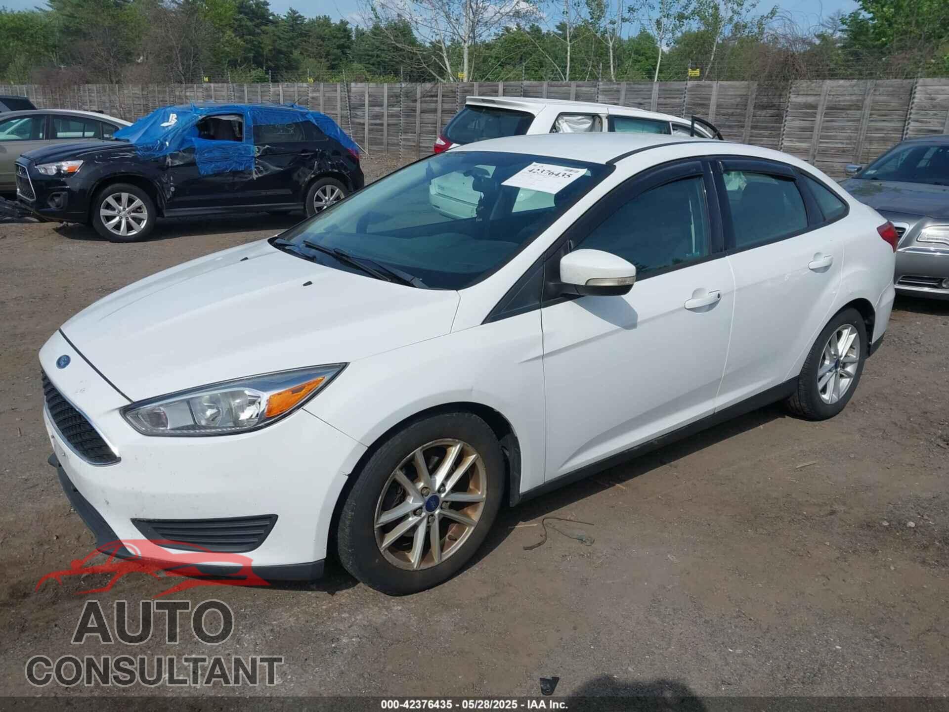 FORD FOCUS 2016 - 1FADP3F27GL248431