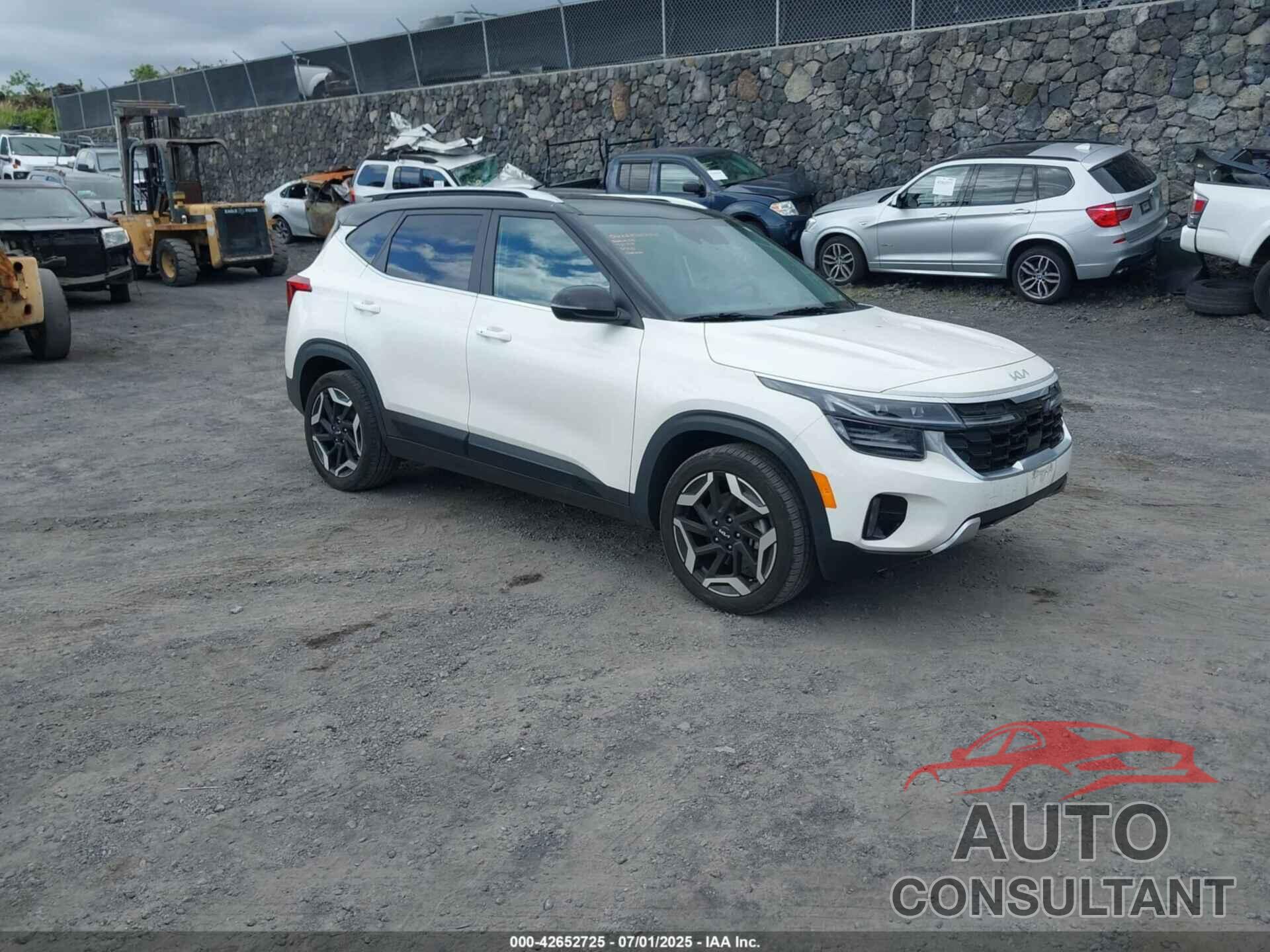 KIA SELTOS 2024 - KNDETCA74R7507160