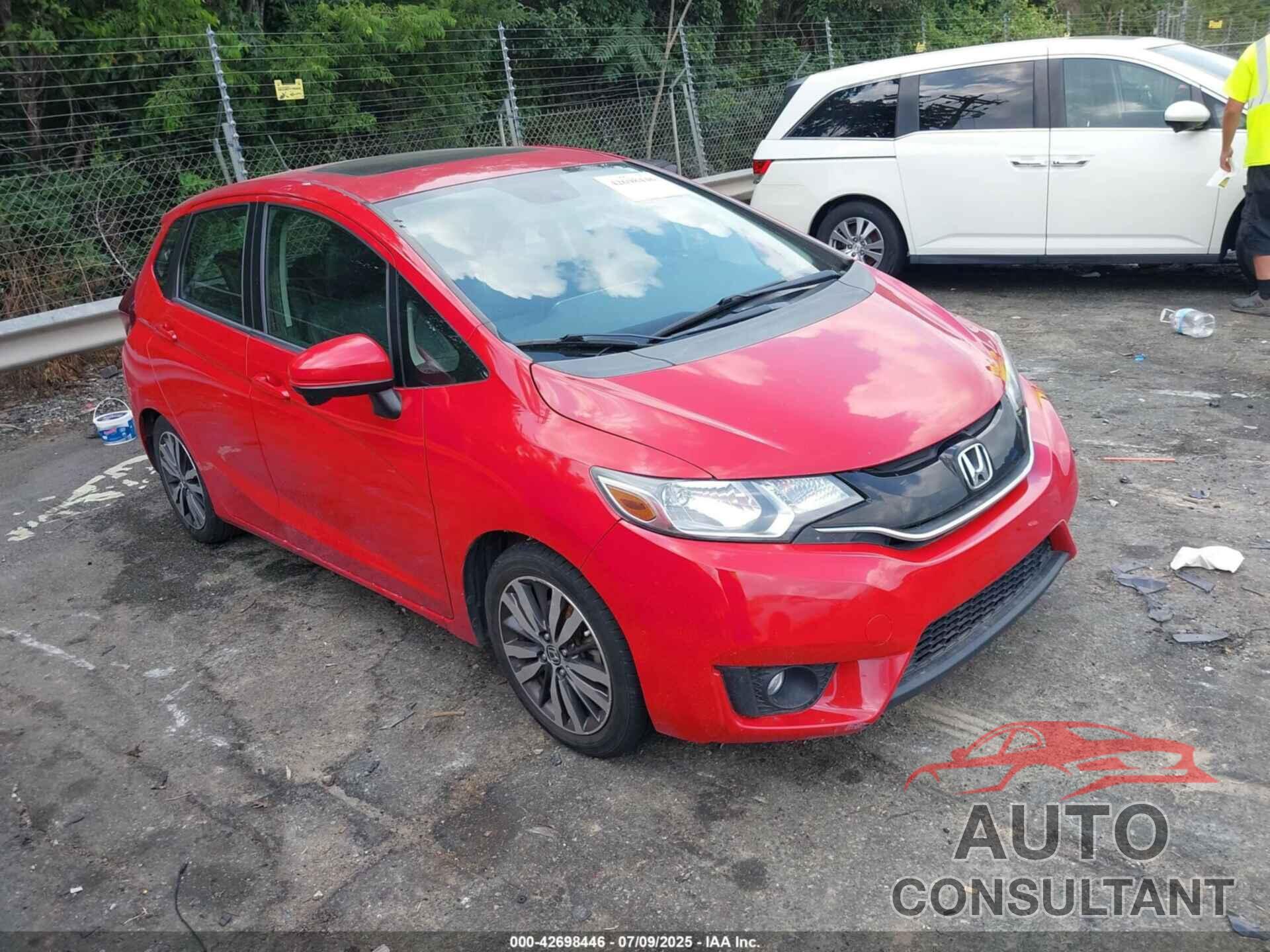 HONDA FIT 2015 - 3HGGK5H86FM704355