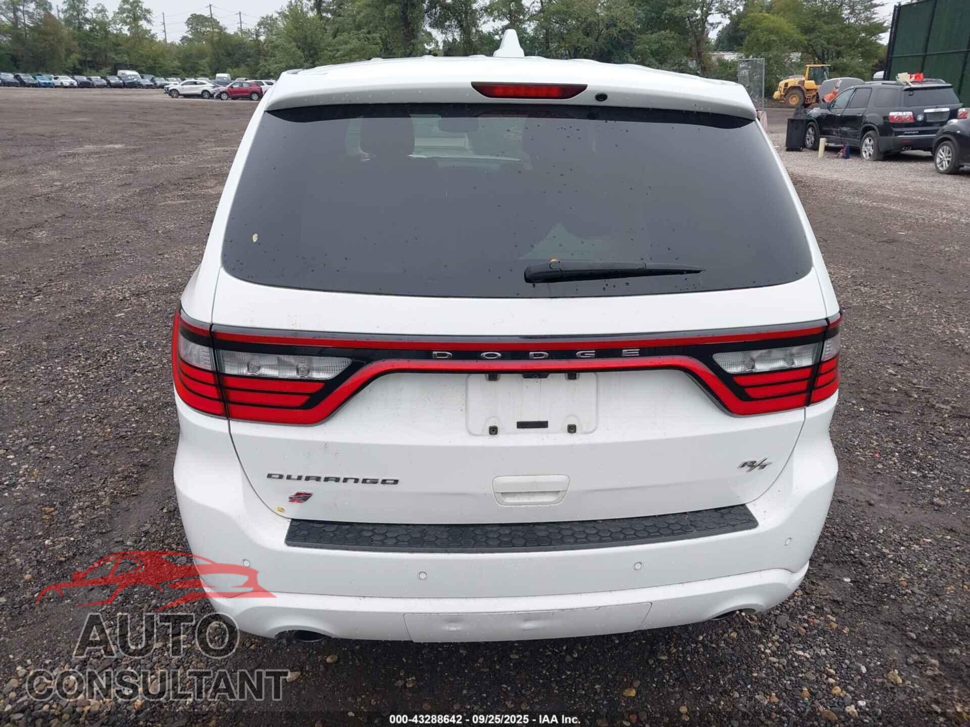 DODGE DURANGO 2018 - 1C4SDJCT4JC381005