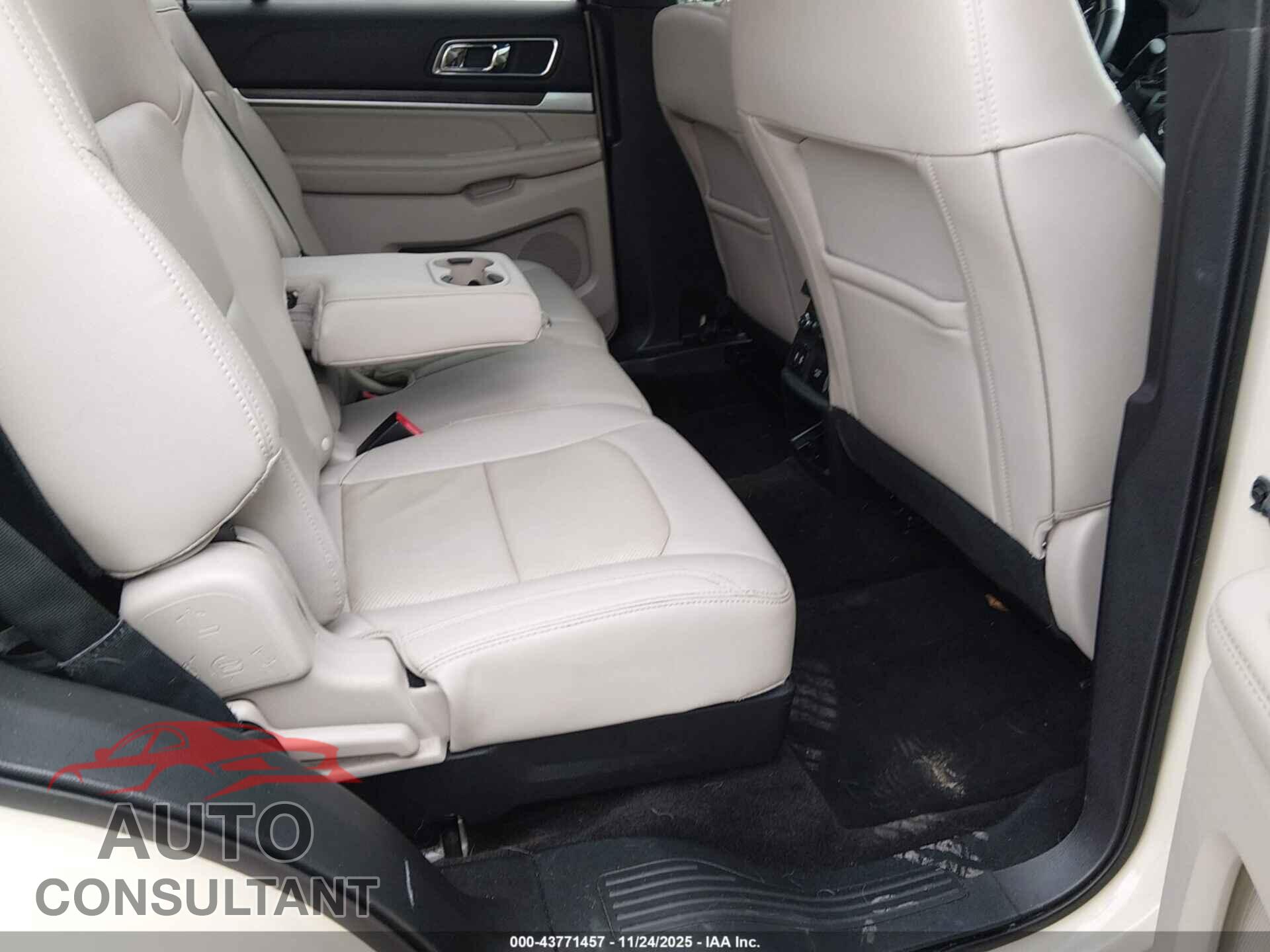 FORD EXPLORER 2018 - 1FM5K8F89JGB63651