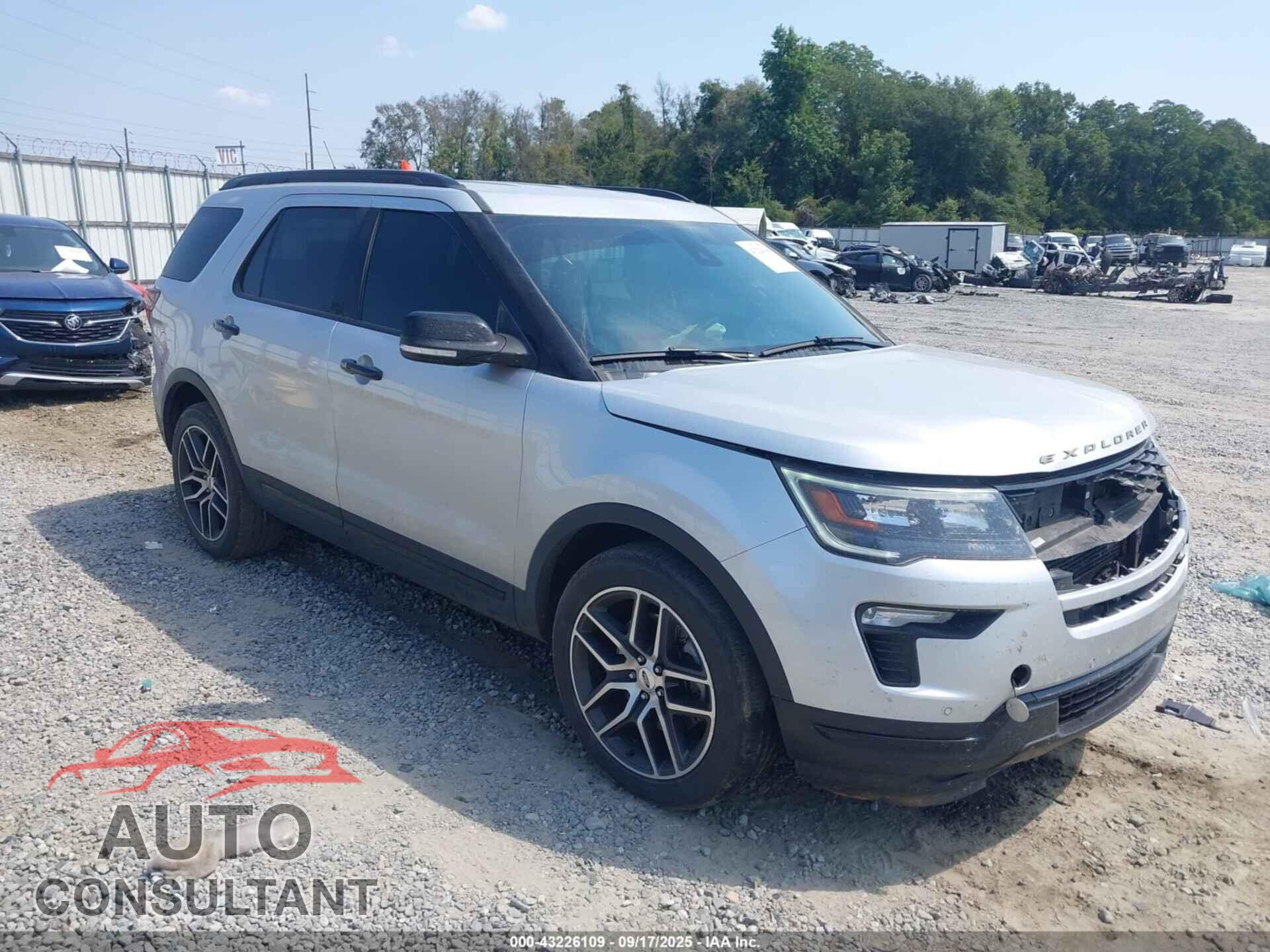 FORD EXPLORER 2018 - 1FM5K8GT1JGB15161