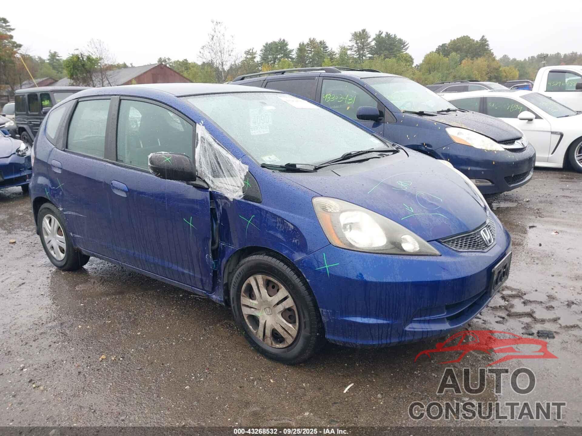 HONDA FIT 2010 - JHMGE8H21AC007929