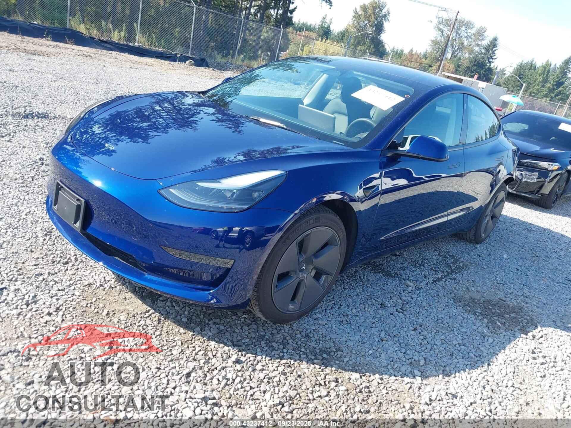 TESLA MODEL 3 2023 - 5YJ3E1EA0PF609798