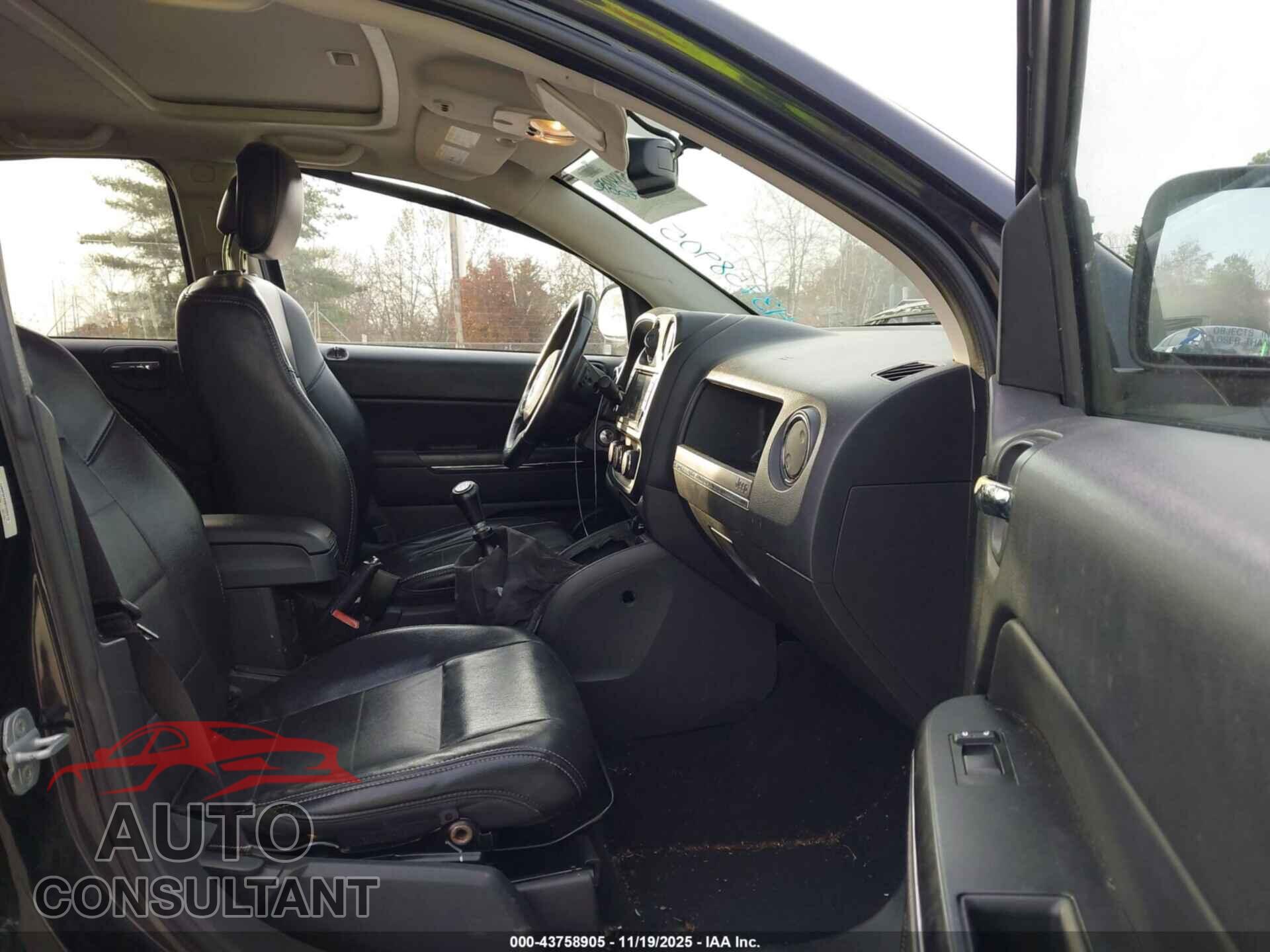 JEEP COMPASS 2011 - 1J4NF5FB8BD226013