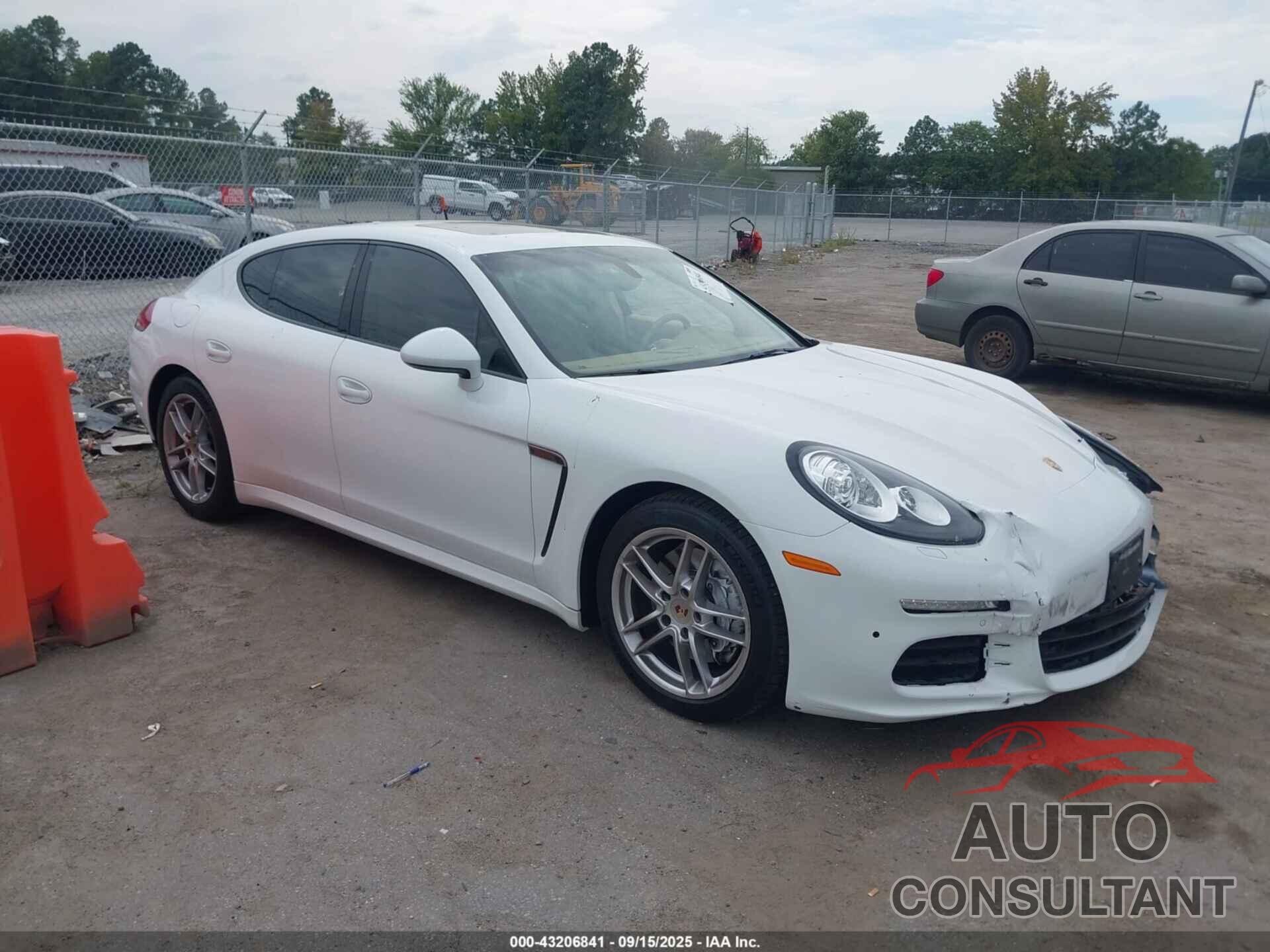 PORSCHE PANAMERA 2014 - WP0AA2A75EL008092