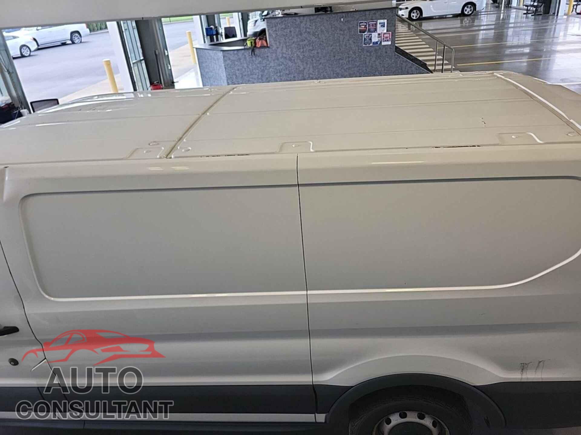 FORD TRANSIT 2017 - 1FTYE1YM3HKA84851