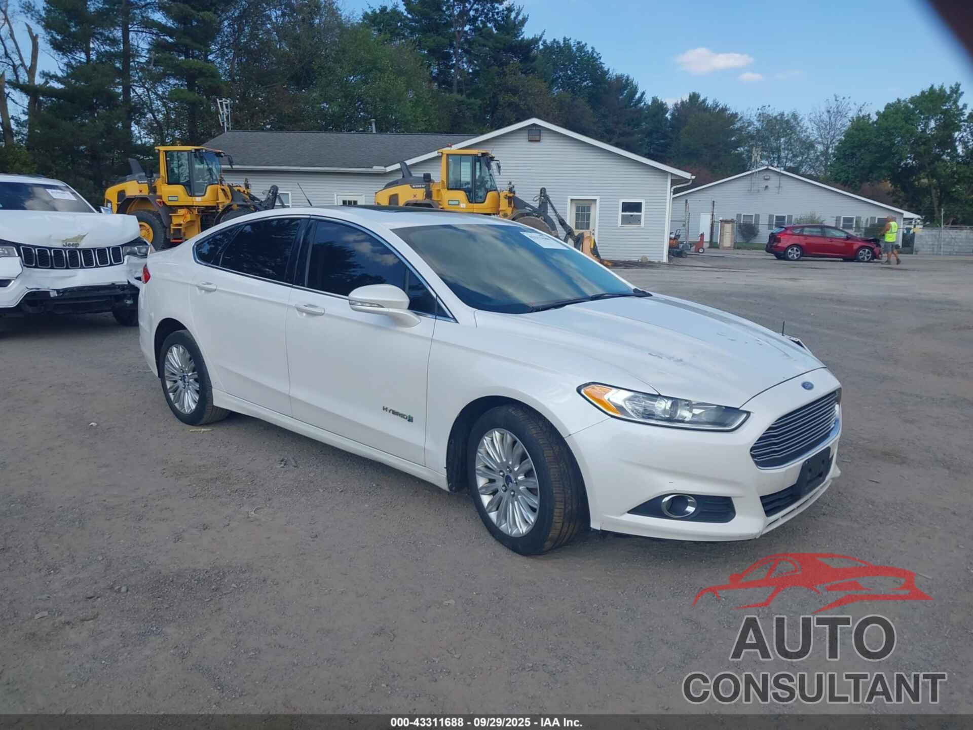 FORD FUSION HYBRID 2013 - 3FA6P0LU5DR368884