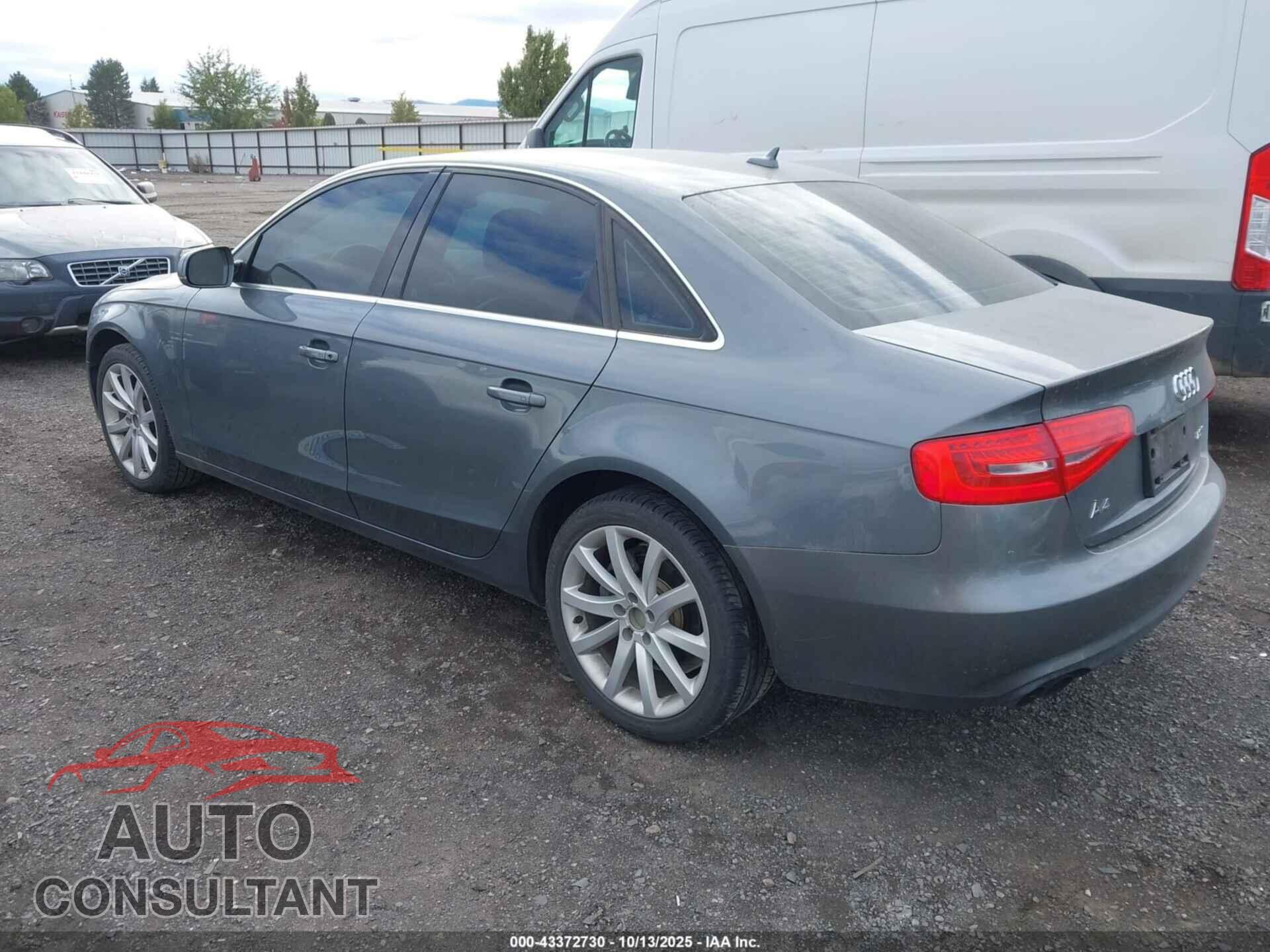 AUDI A4 2013 - WAUEFAFL0DN043691