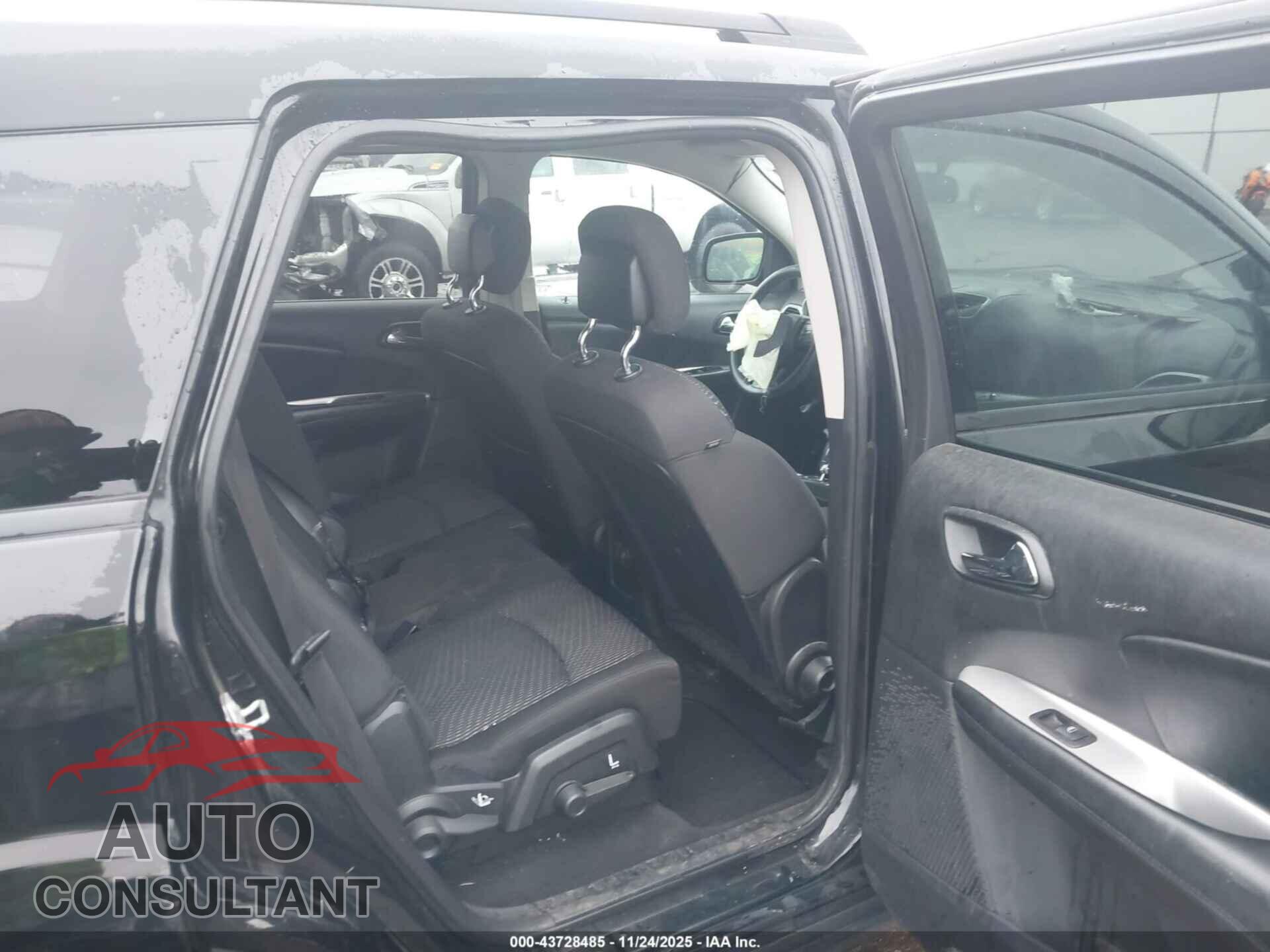DODGE JOURNEY 2015 - 3C4PDCBG6FT577254
