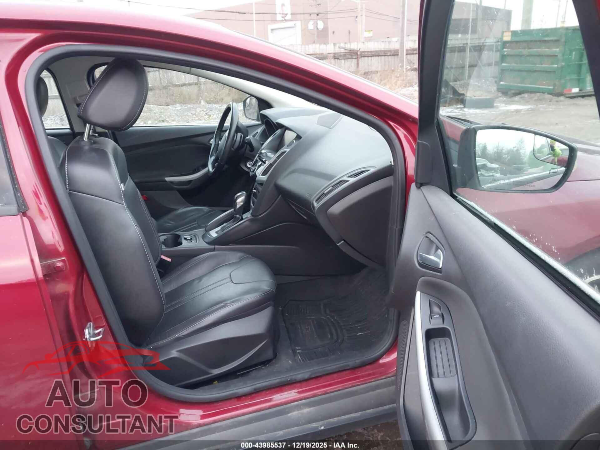 FORD FOCUS 2013 - 1FADP3K29DL106292