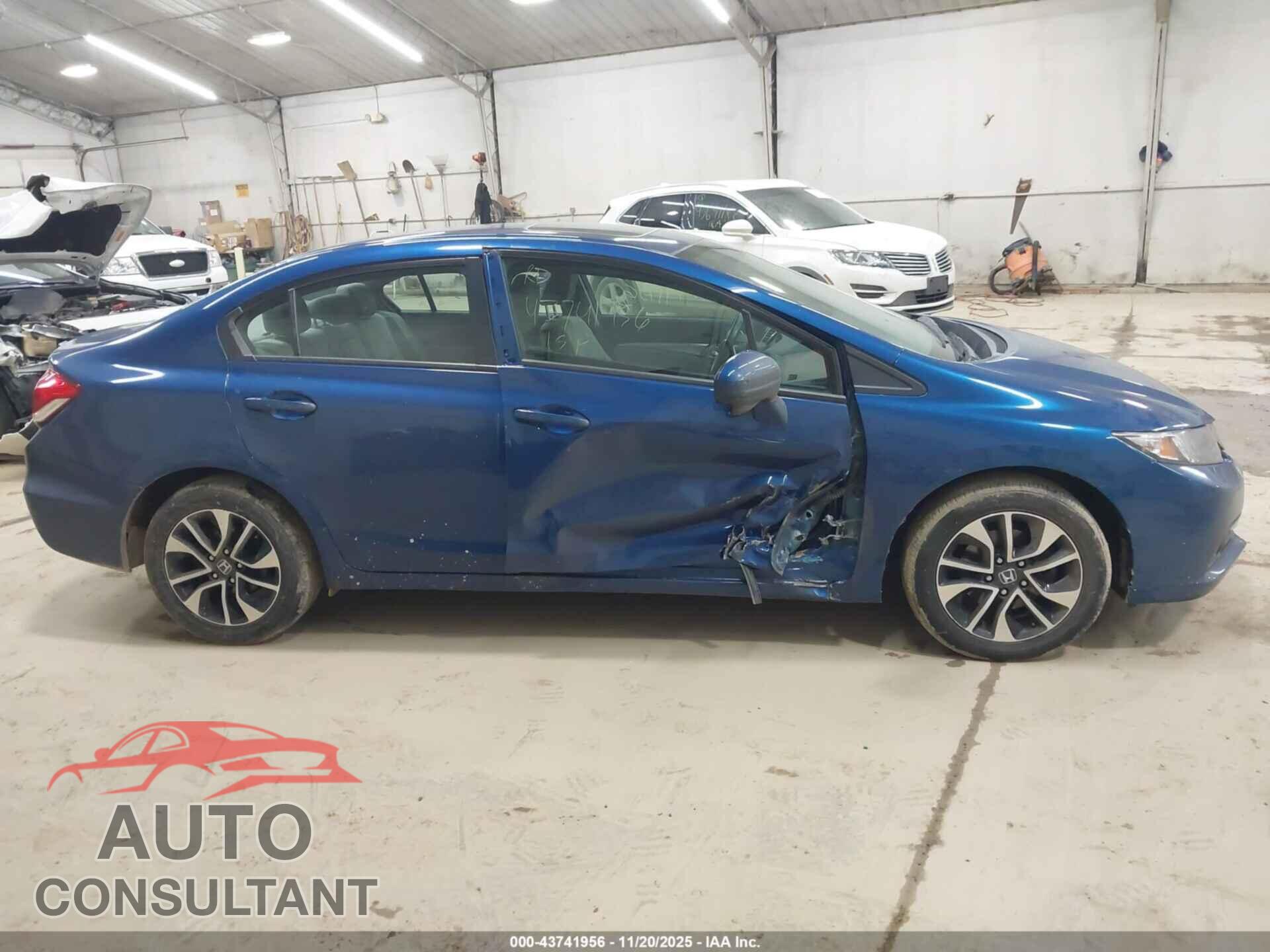 HONDA CIVIC 2015 - 19XFB2F82FE208068