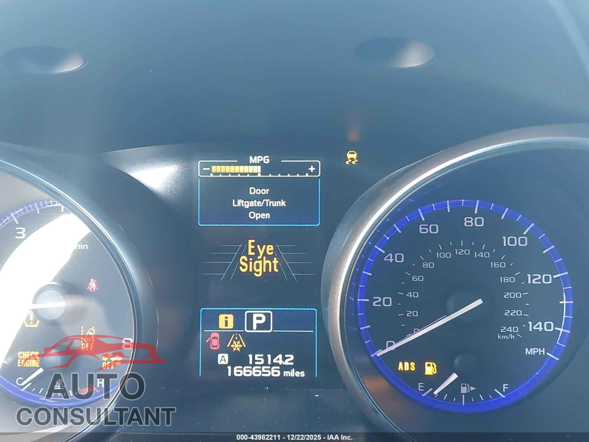 SUBARU OUTBACK 2015 - 4S4BSANC0F3219068