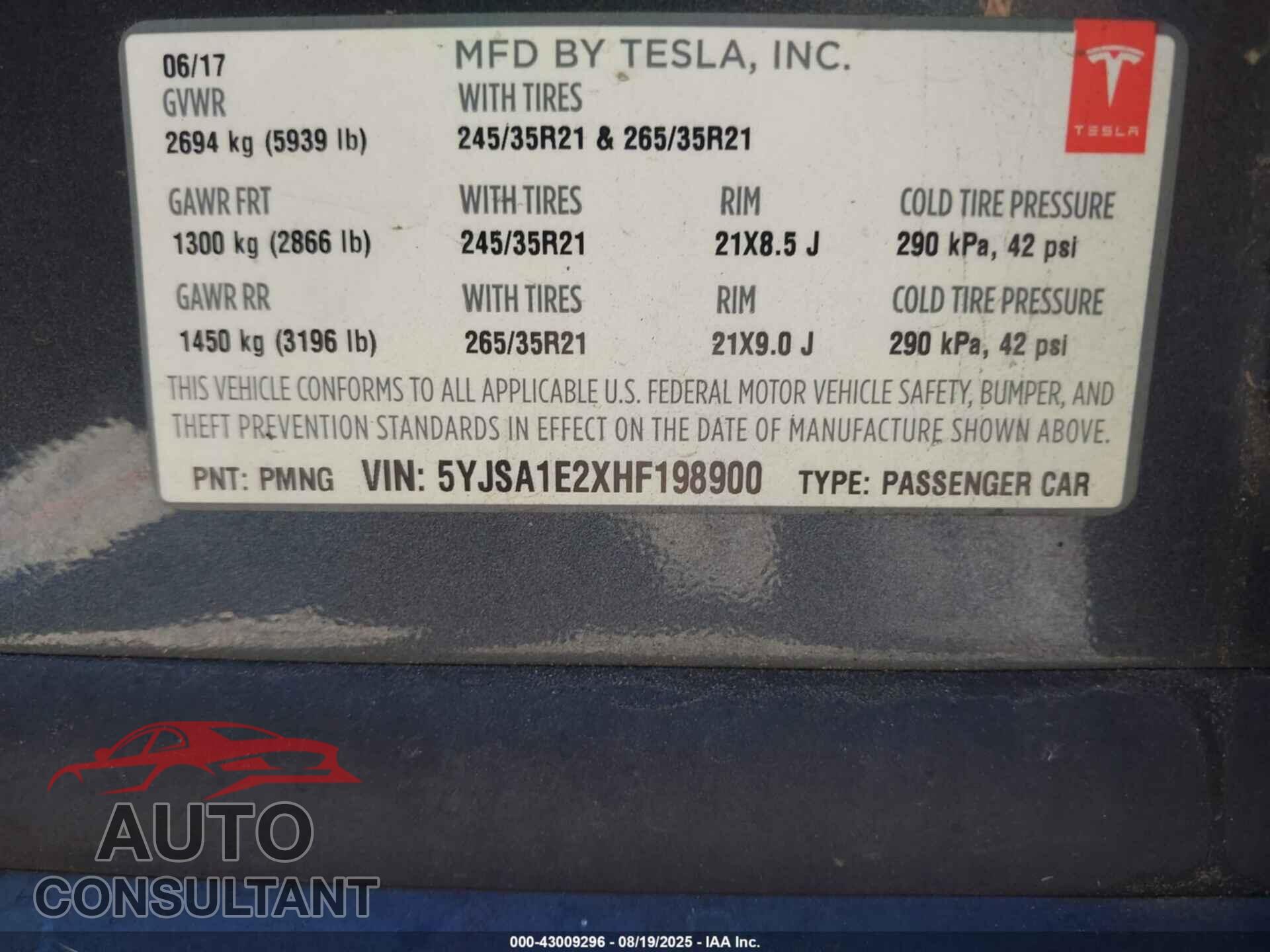 TESLA MODEL S 2017 - 5YJSA1E2XHF198900