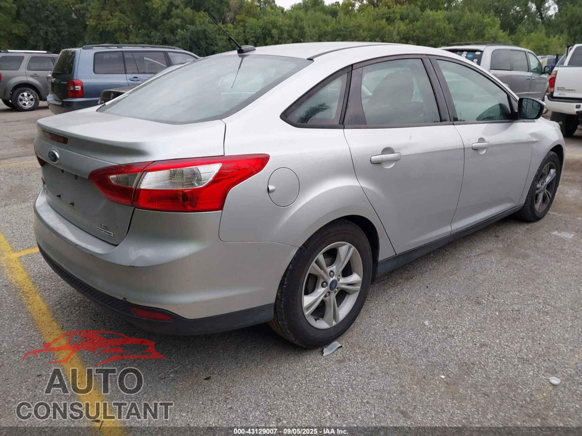 FORD FOCUS 2014 - 1FADP3F28EL413190