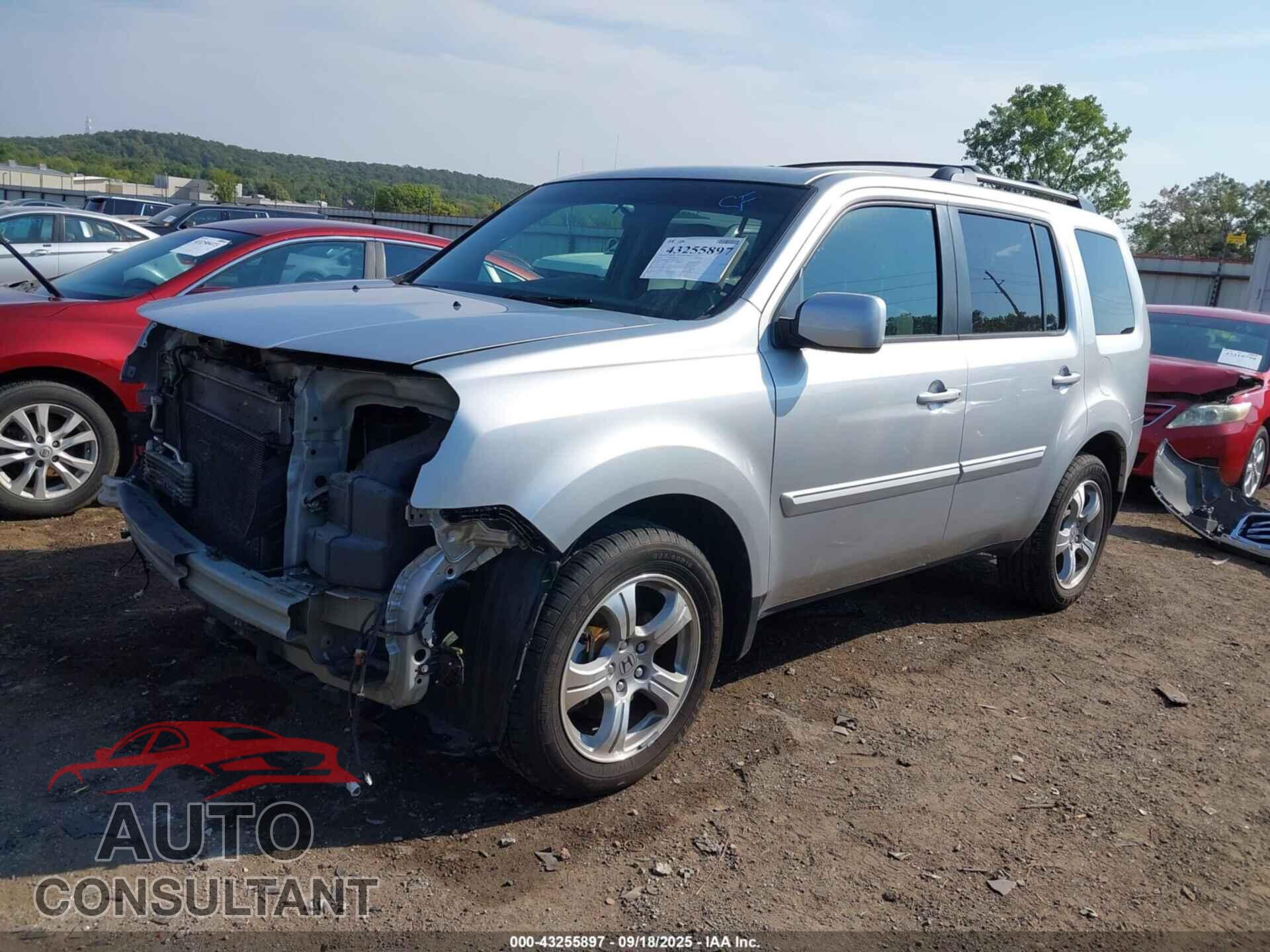 HONDA PILOT 2013 - 5FNYF4H47DB055746
