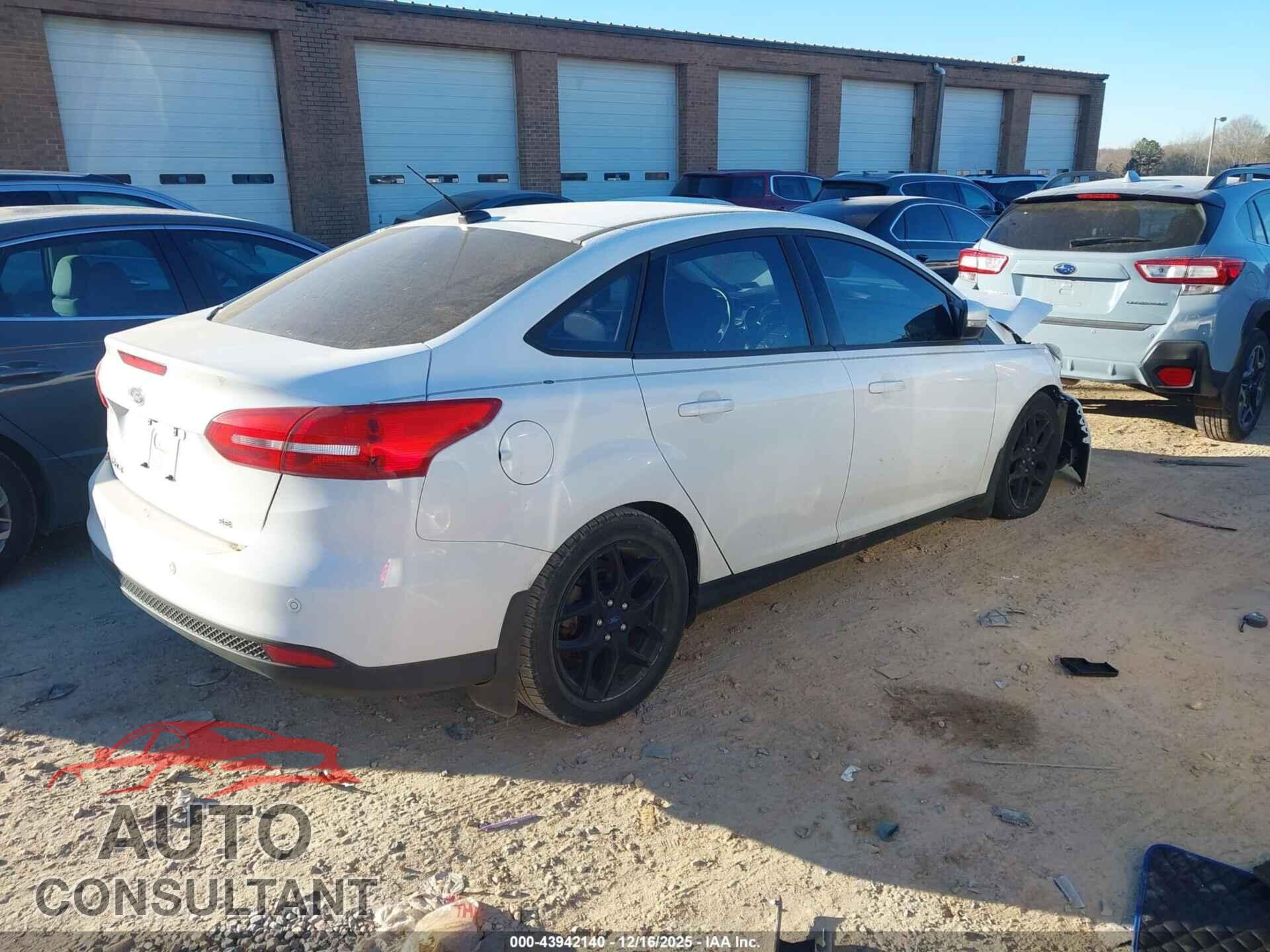 FORD FOCUS 2016 - 1FADP3F20GL200740