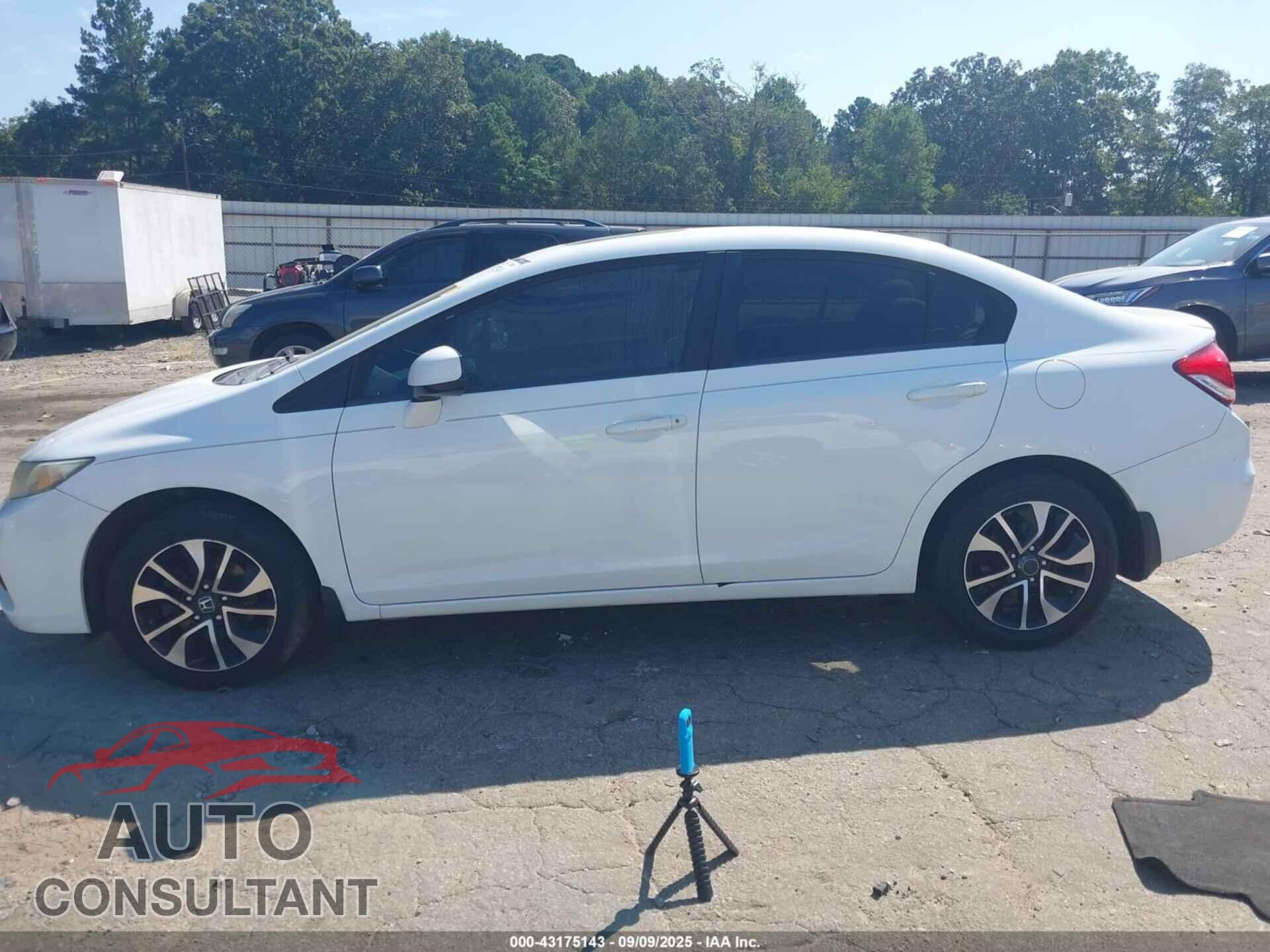 HONDA CIVIC 2013 - 19XFB2F82DE078208