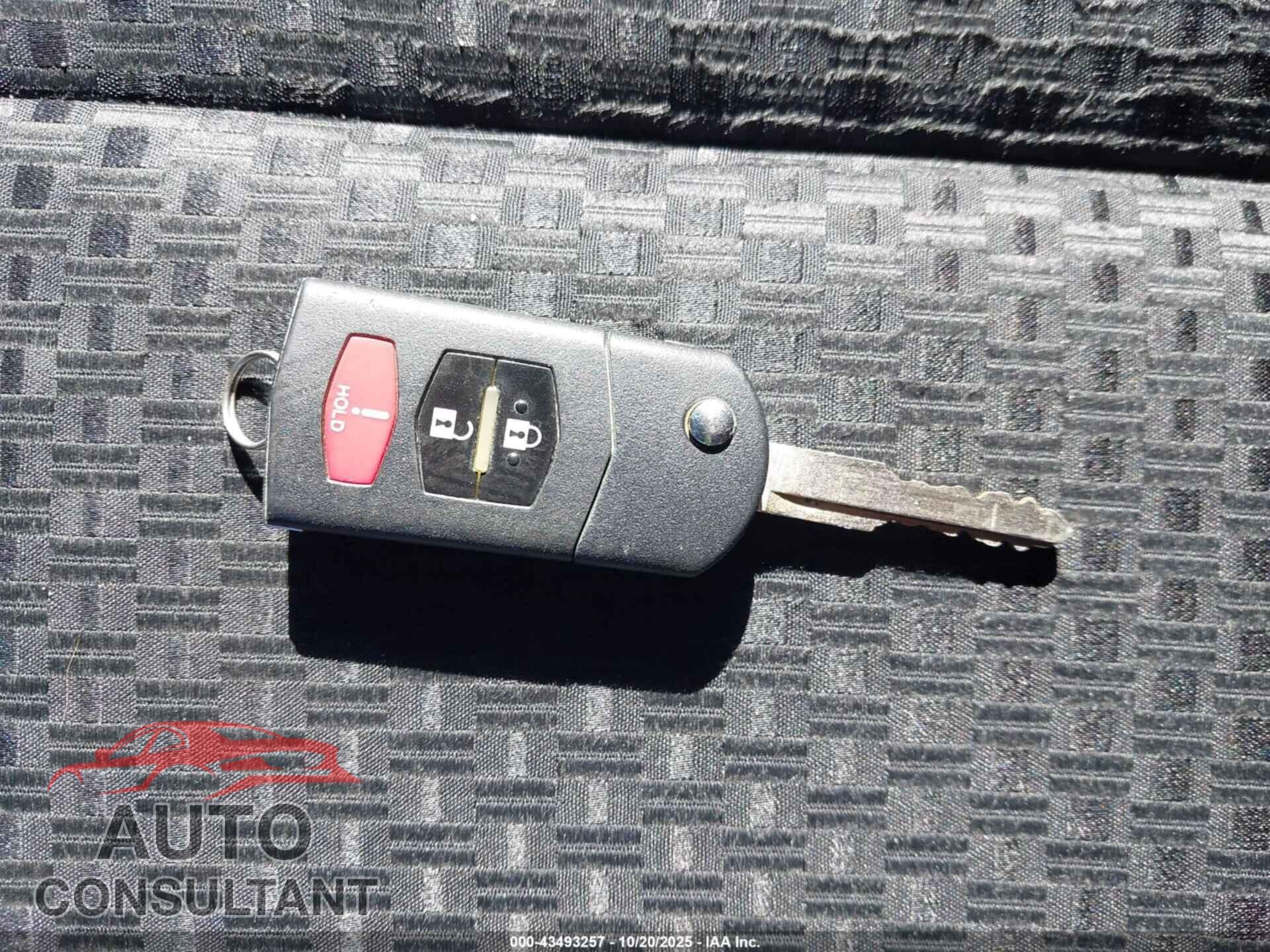 MAZDA MAZDA2 2014 - JM1DE1LY7E0185827