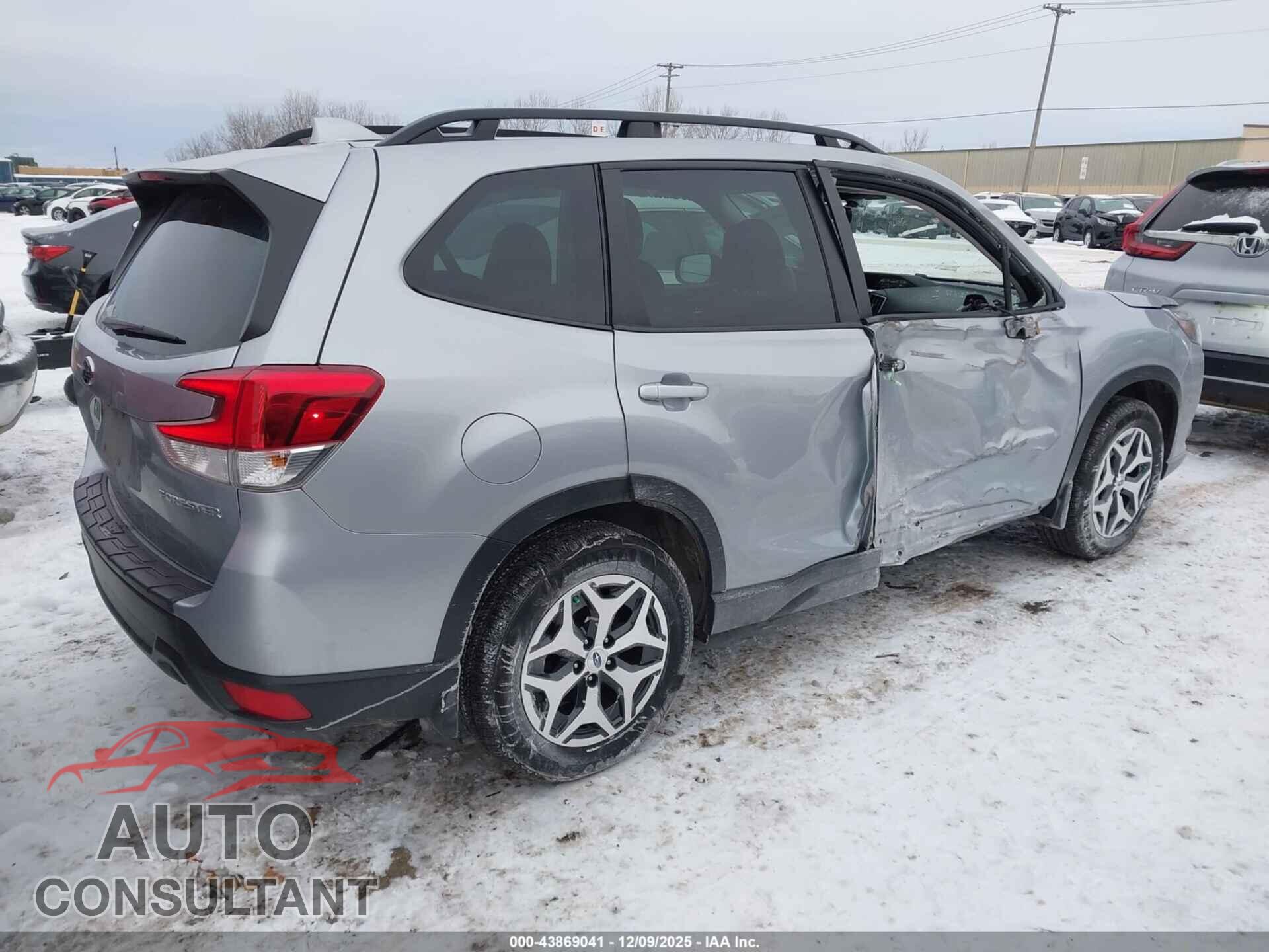 SUBARU FORESTER 2023 - JF2SKAEC5PH457587