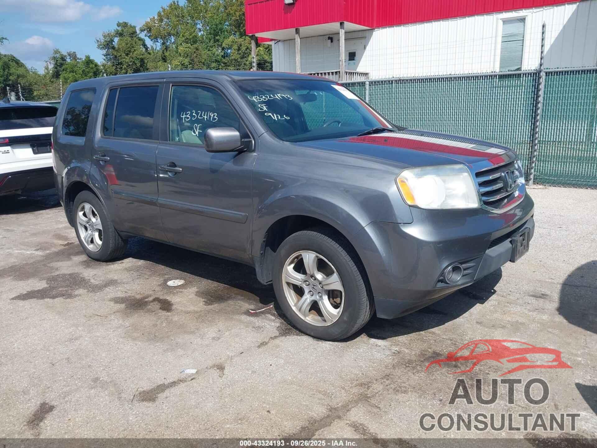 HONDA PILOT 2012 - 5FNYF3H43CB015947