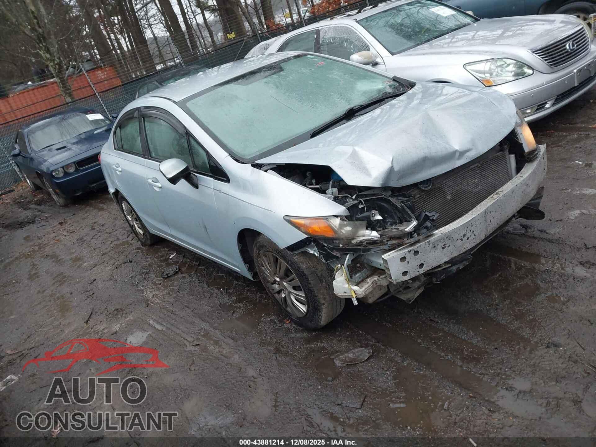HONDA CIVIC 2012 - 2HGFB2F57CH577080
