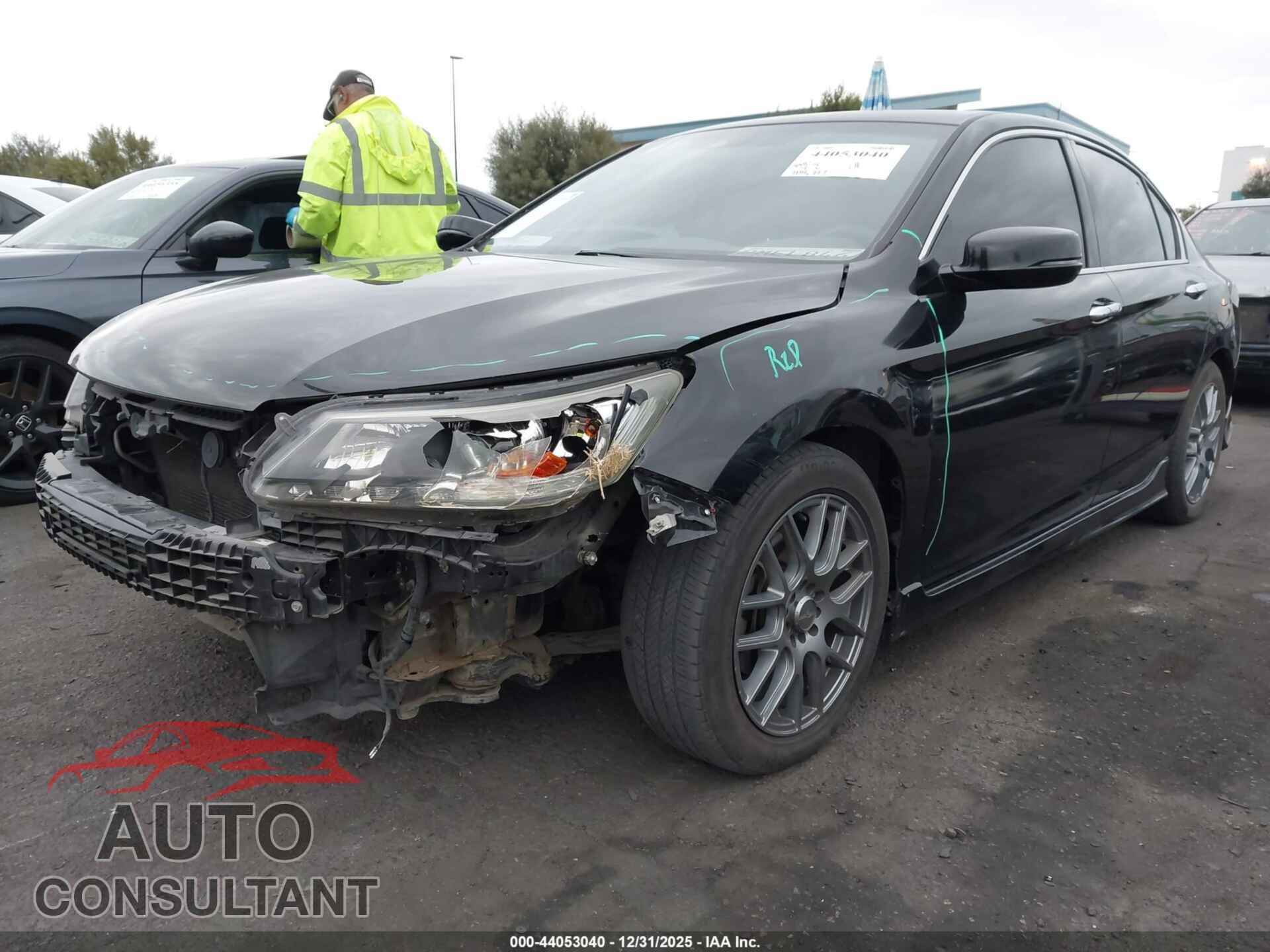 HONDA ACCORD 2013 - 1HGCR3F84DA018648
