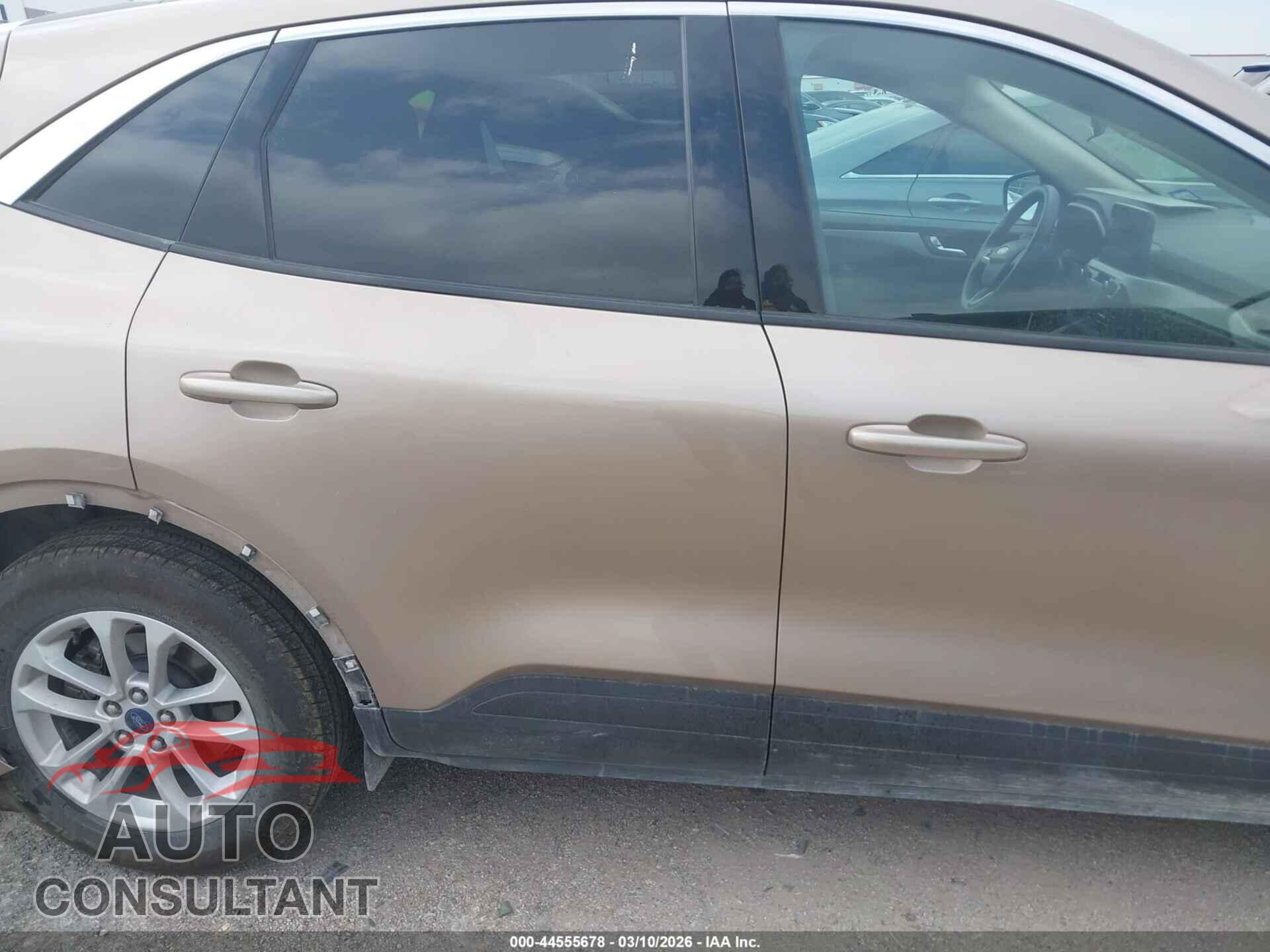 FORD ESCAPE 2020 - 1FMCU0G65LUA75913