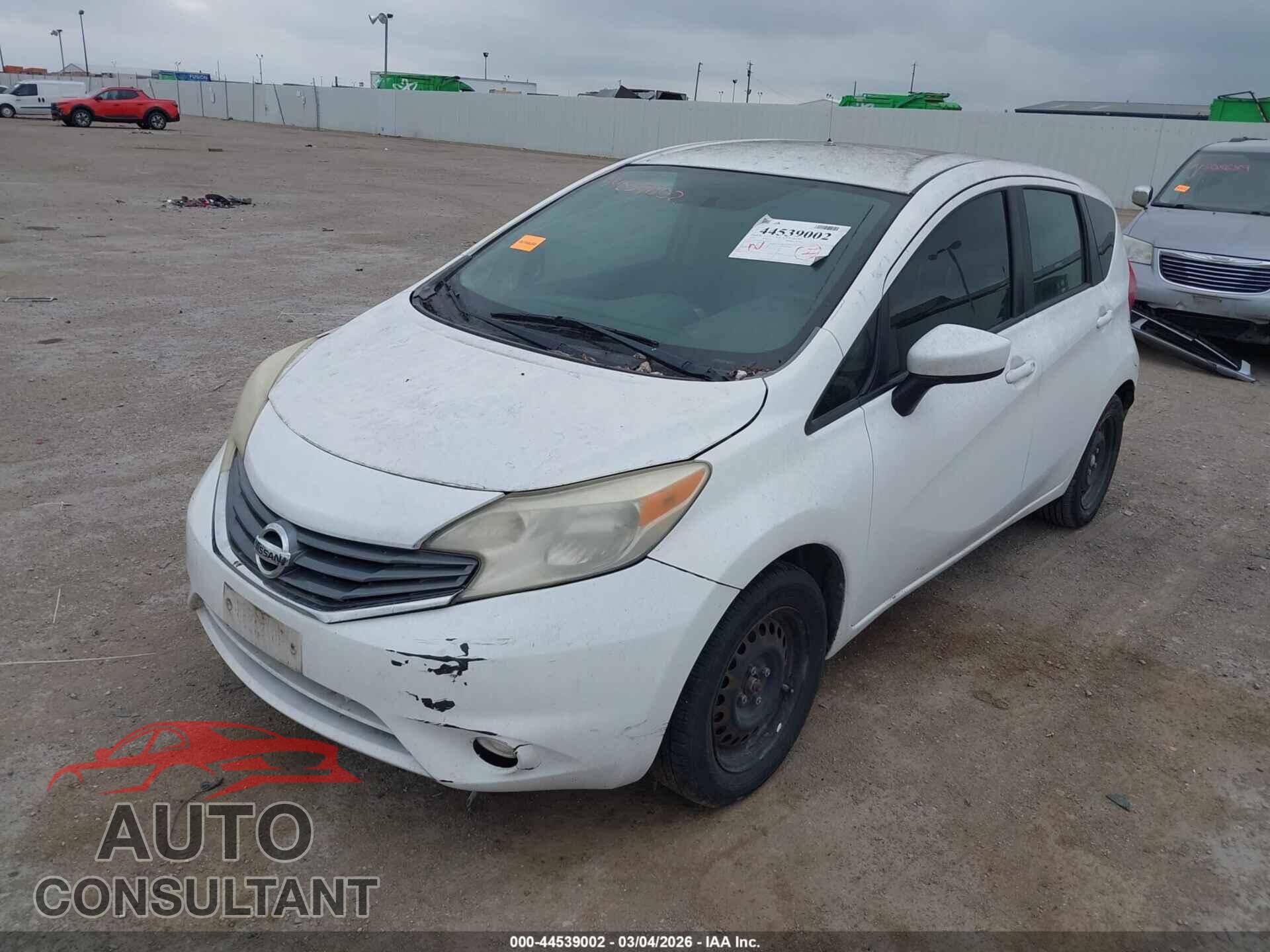 NISSAN VERSA NOTE 2015 - 3N1CE2CP2FL426869