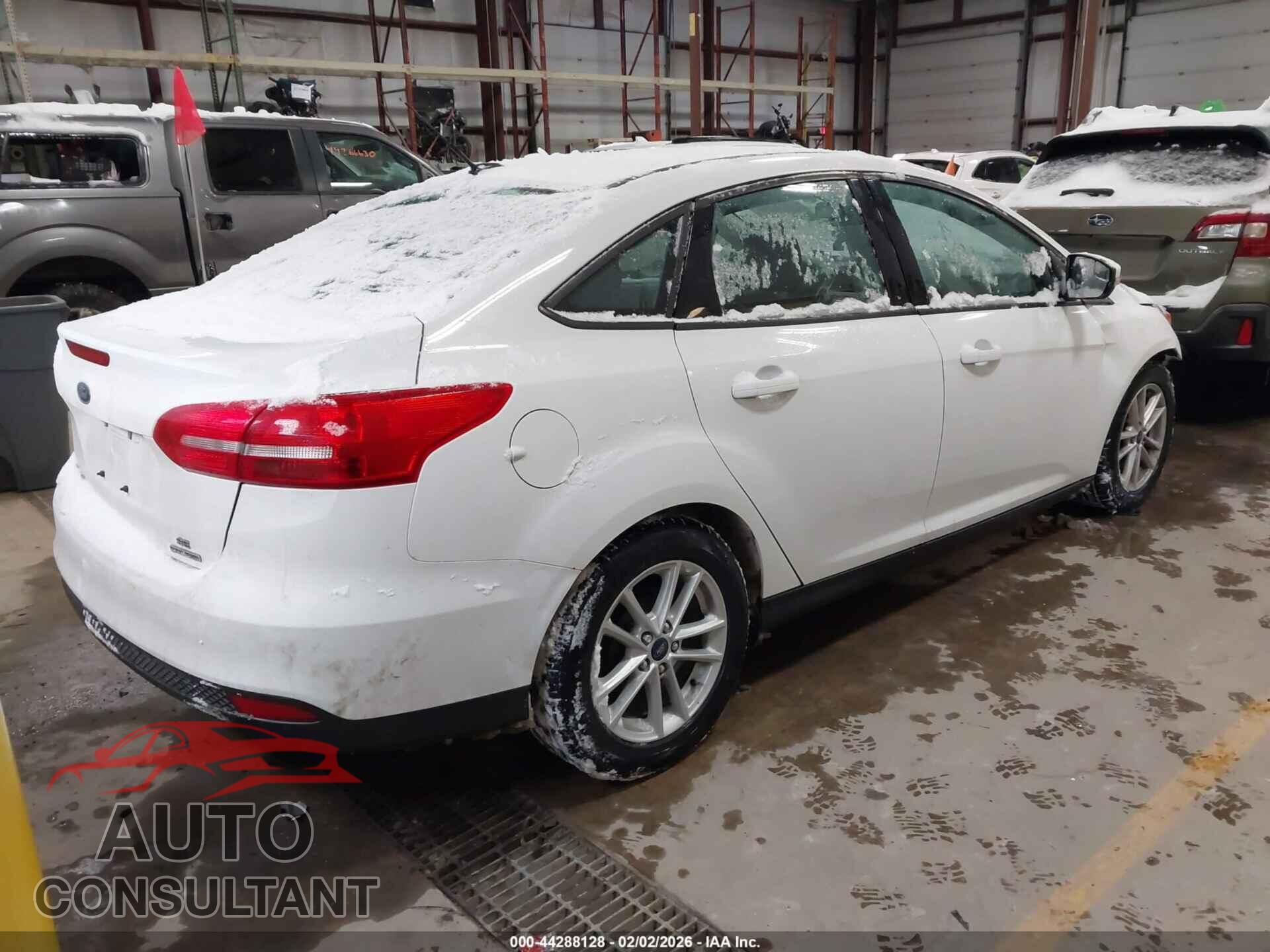 FORD FOCUS 2016 - 1FADP3F21GL297110