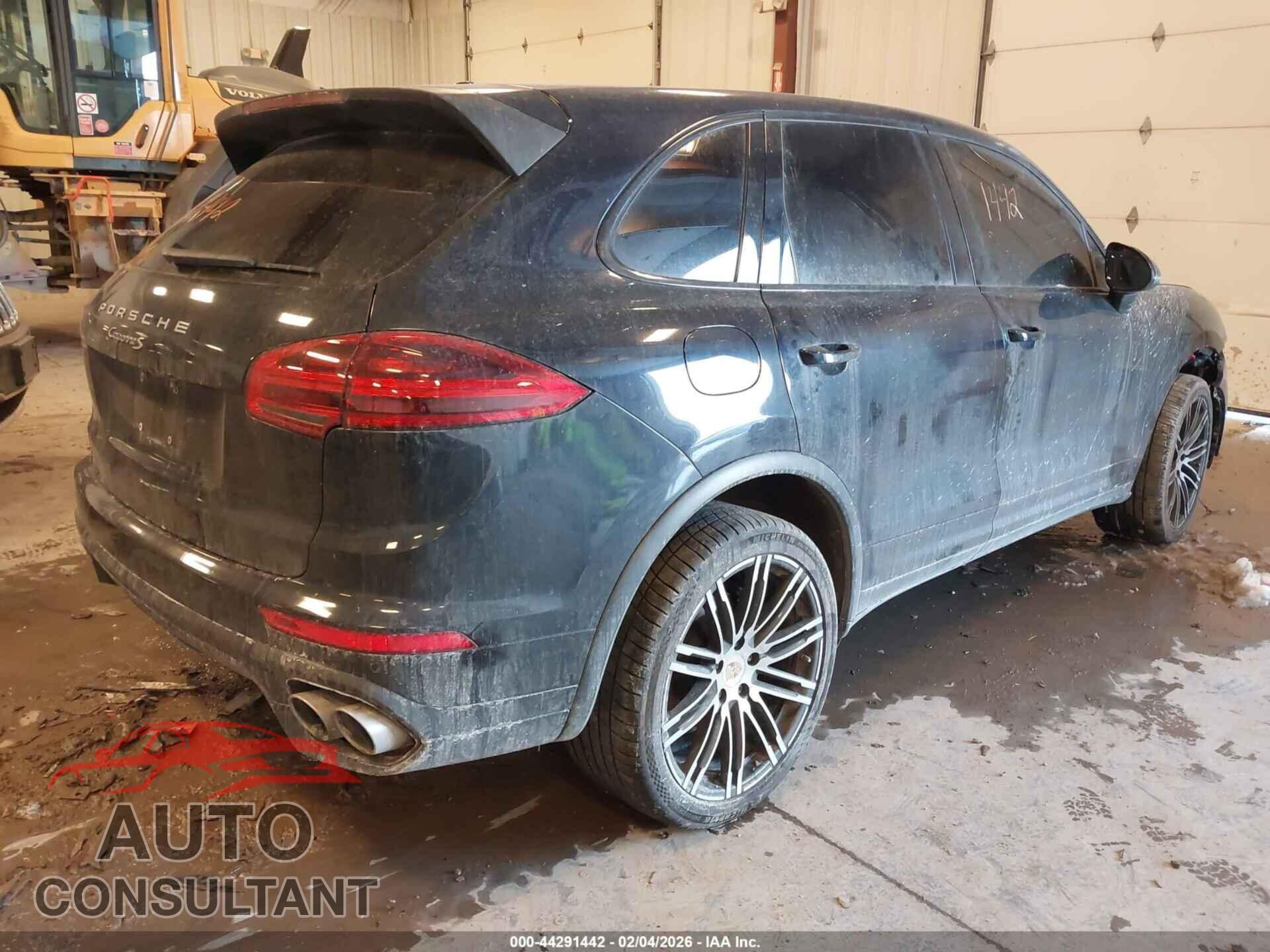 PORSCHE CAYENNE 2017 - WP1AB2A29HLA53251