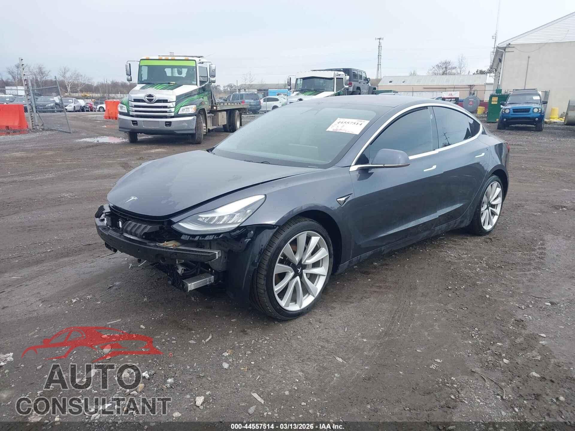 TESLA MODEL 3 2018 - 5YJ3E1EB0JF116591
