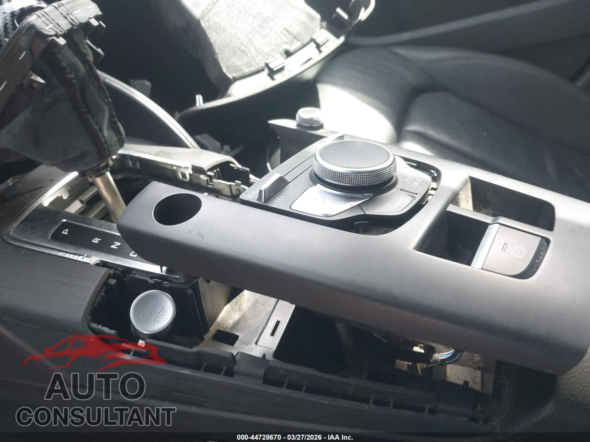 AUDI A3 2017 - WAUB8GFF6H1032220