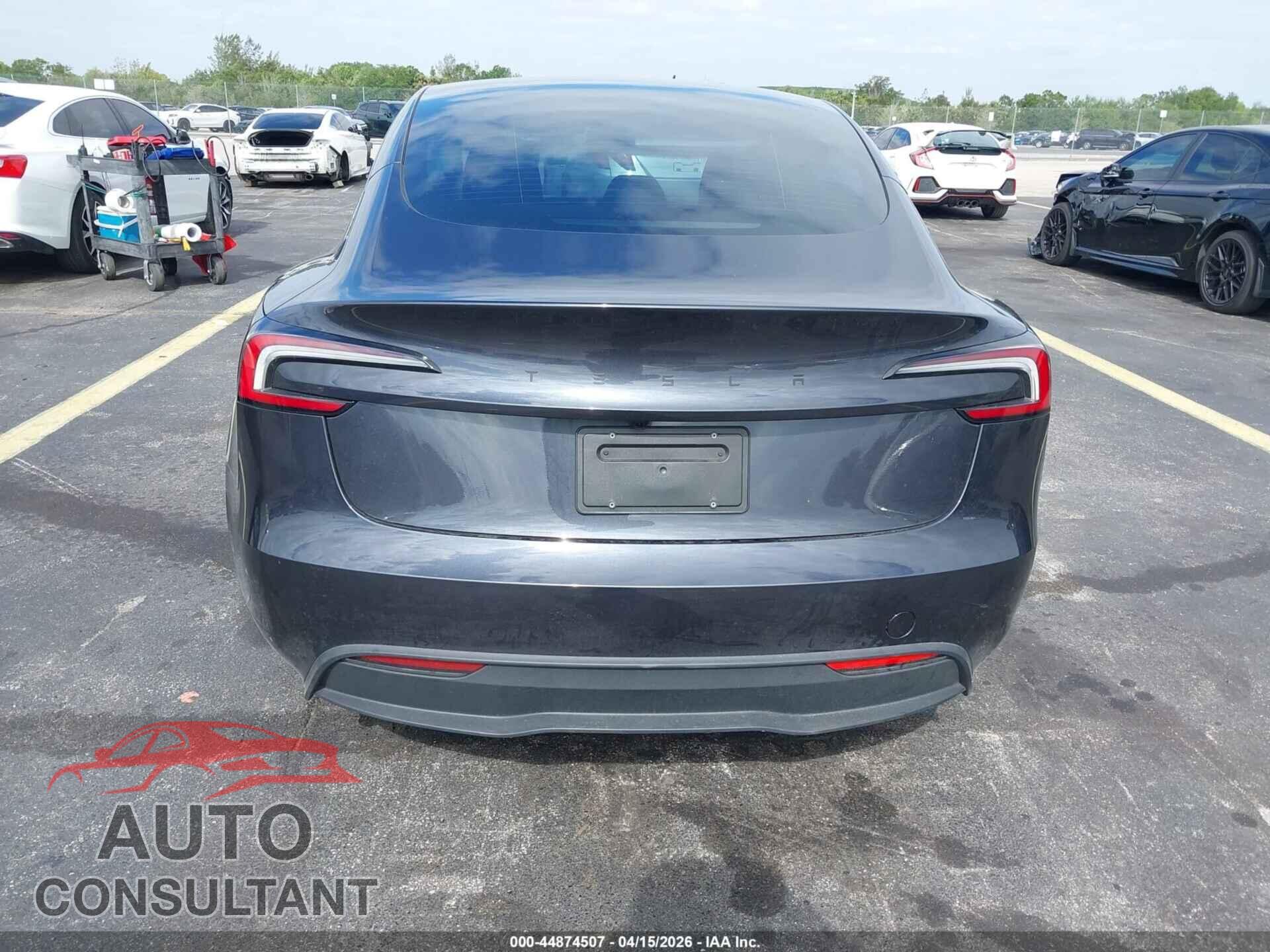 TESLA MODEL 3 2026 - 5YJ3E1EAXTF128046