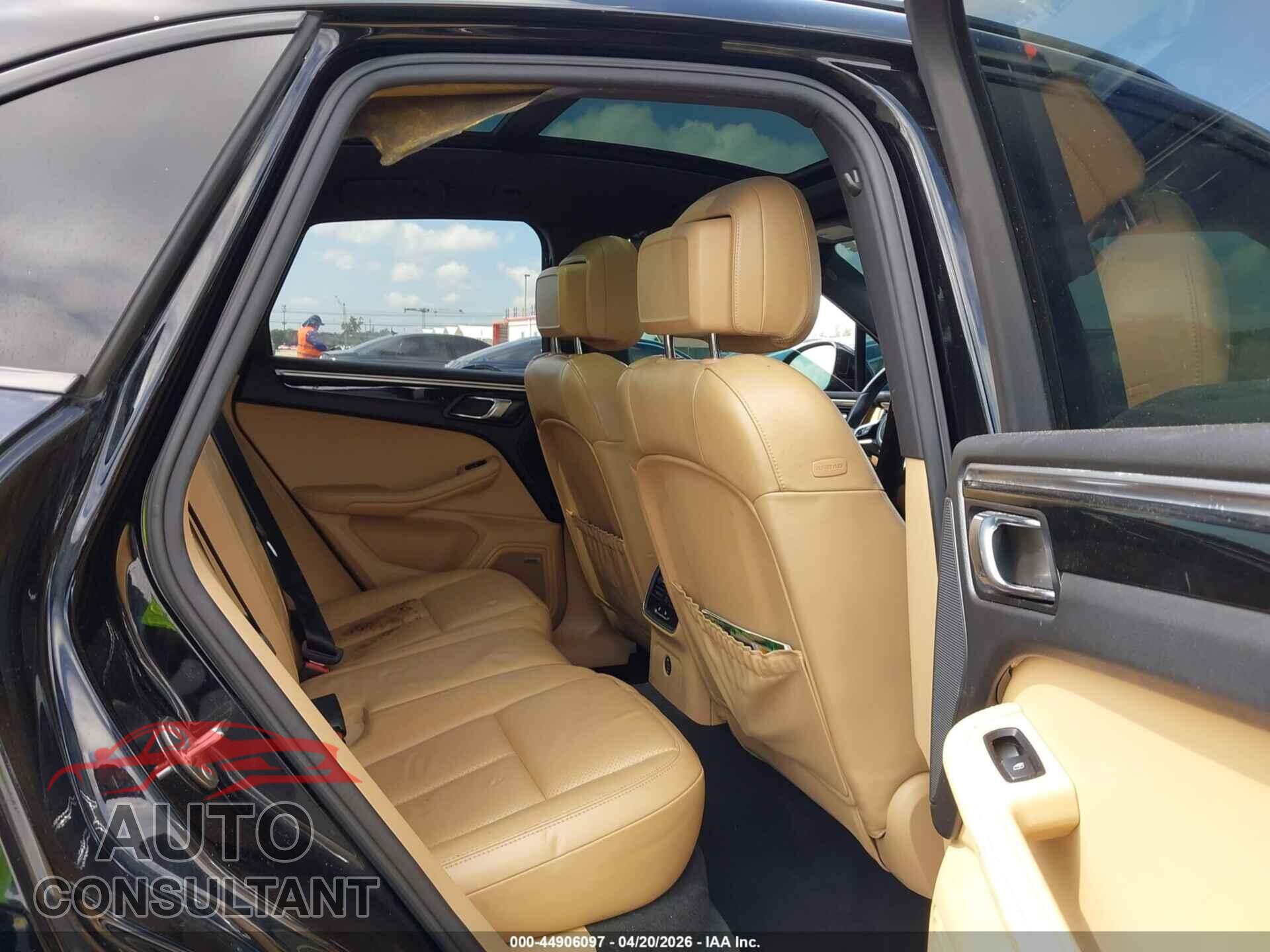 PORSCHE MACAN 2017 - WP1AB2A55HLB20342