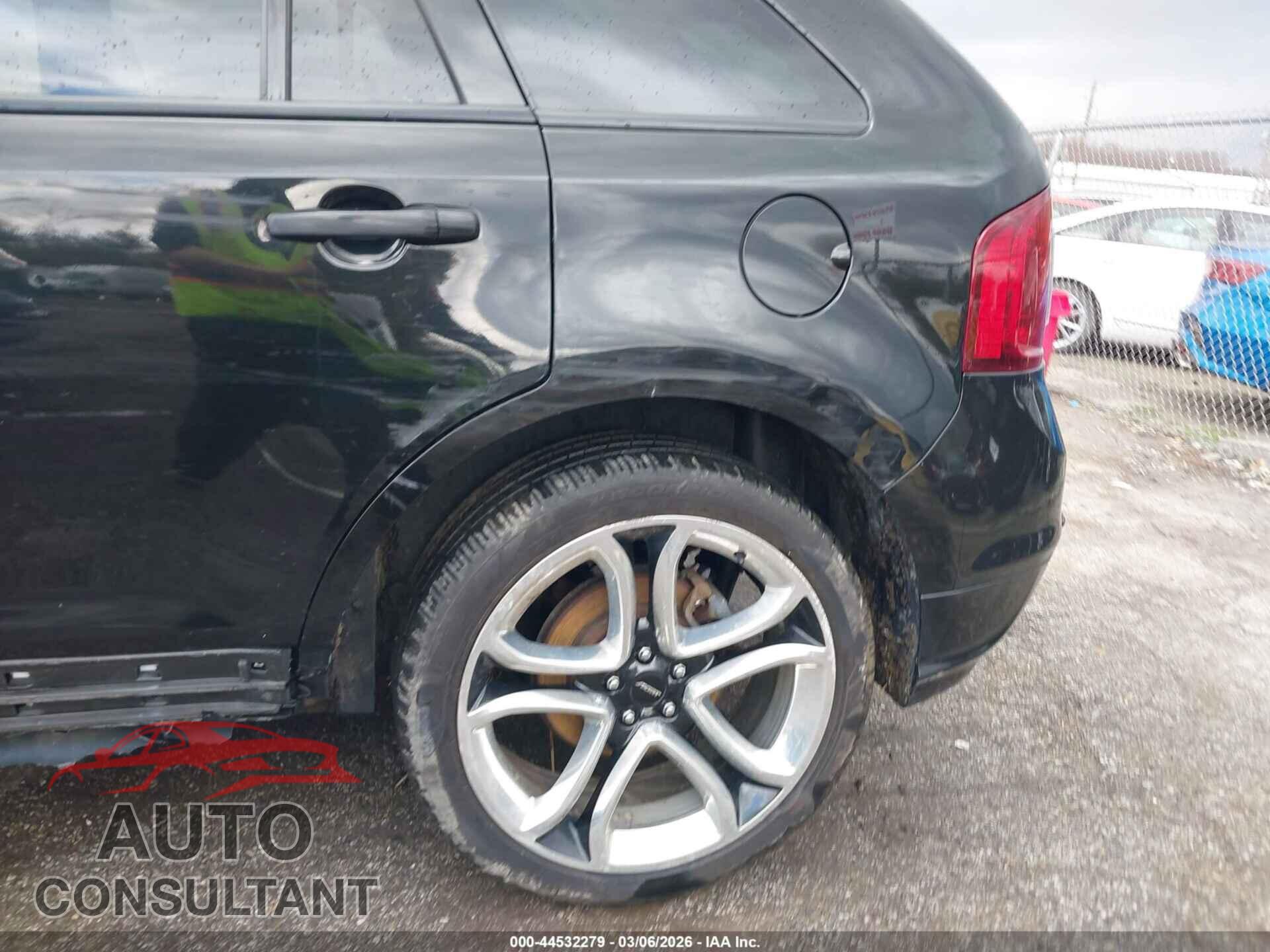 FORD EDGE 2011 - 2FMDK4AK6BBA59618